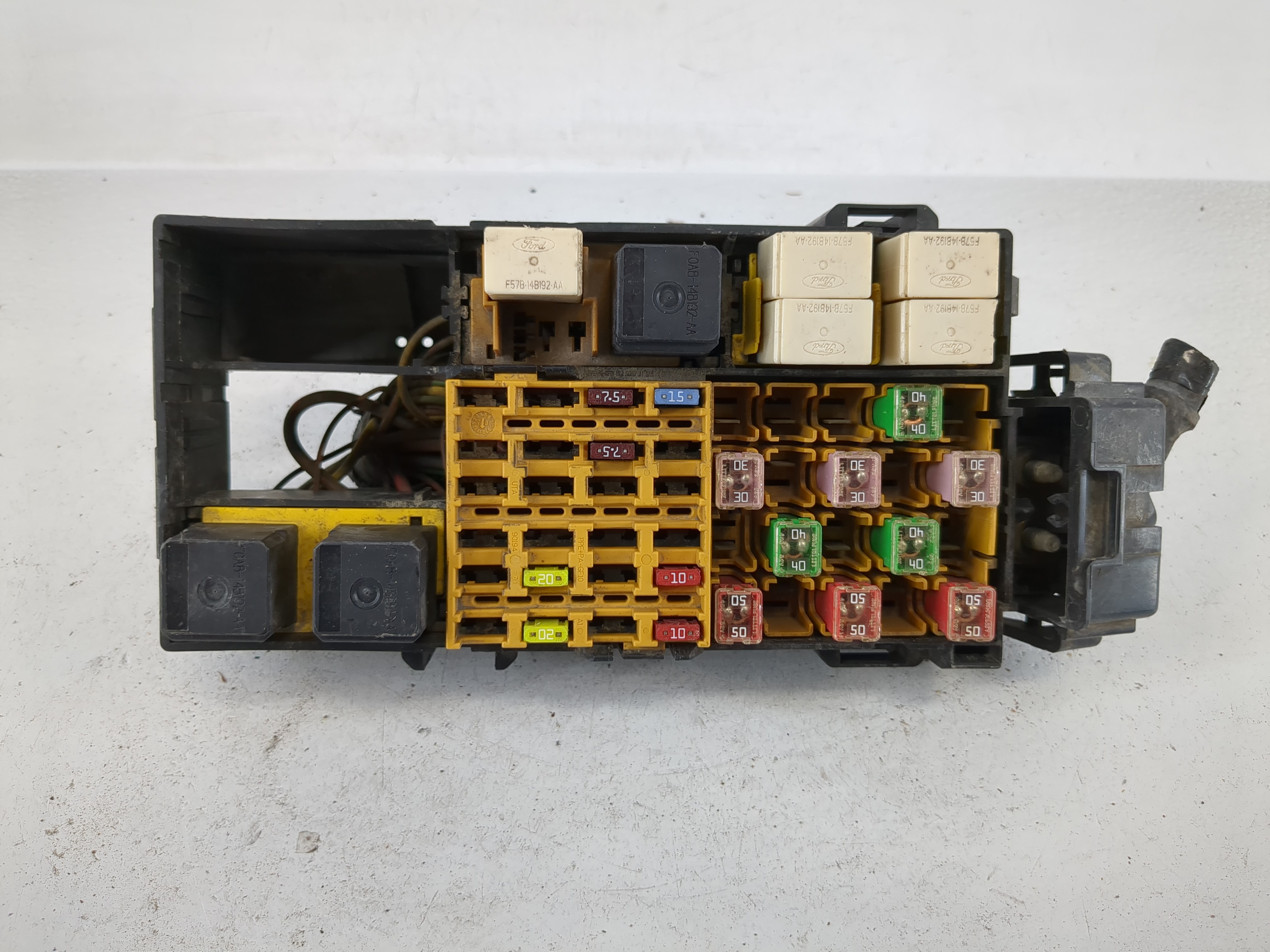 2004-2006 Ford Ranger Fusebox Fuse Box Relay Module 1145590 - Oemusedautoparts1.com