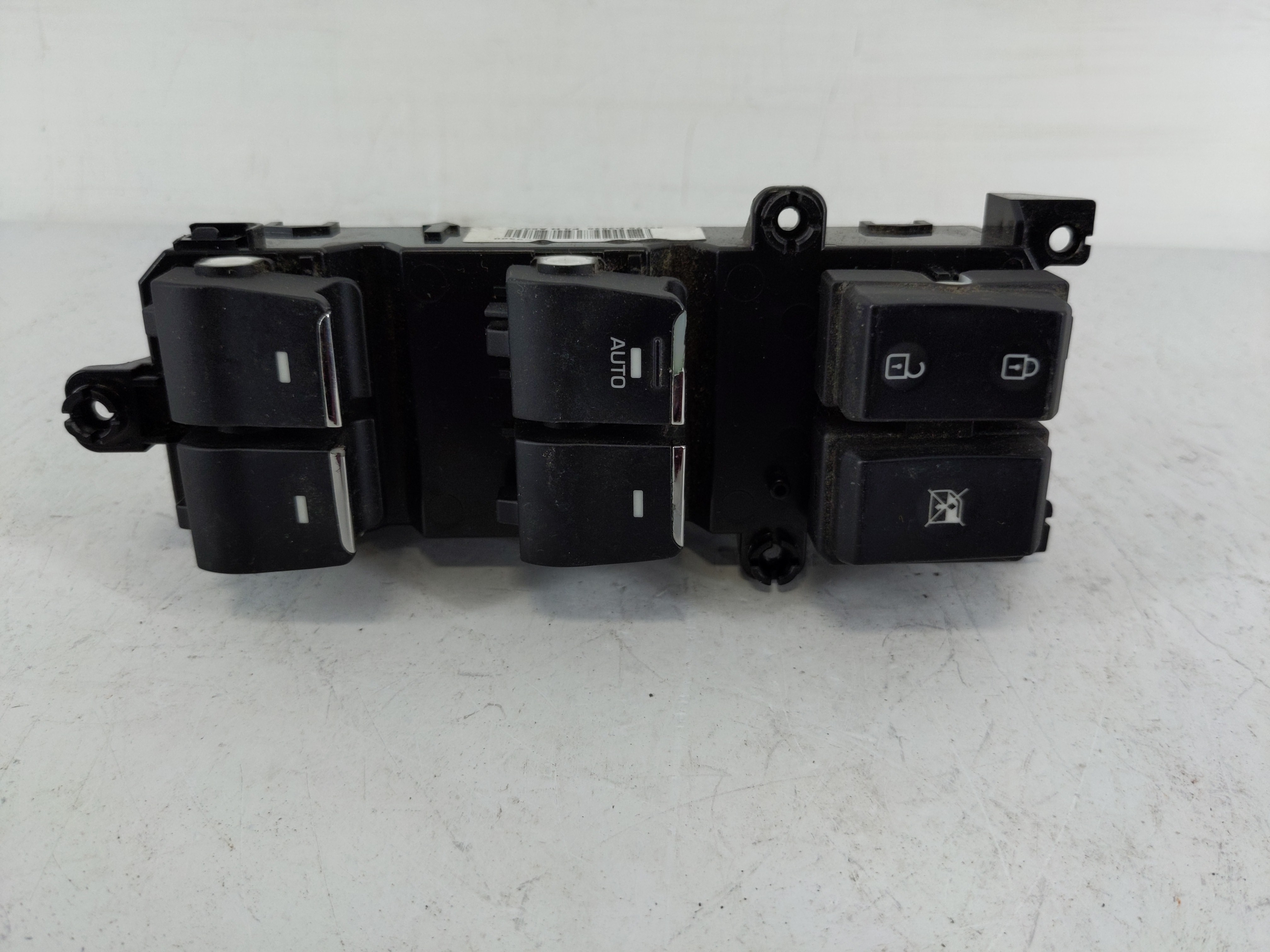 2016-2021 Hyundai Tucson Driver Left Door Master Power Window Switch 1145612 - Oemusedautoparts1.com