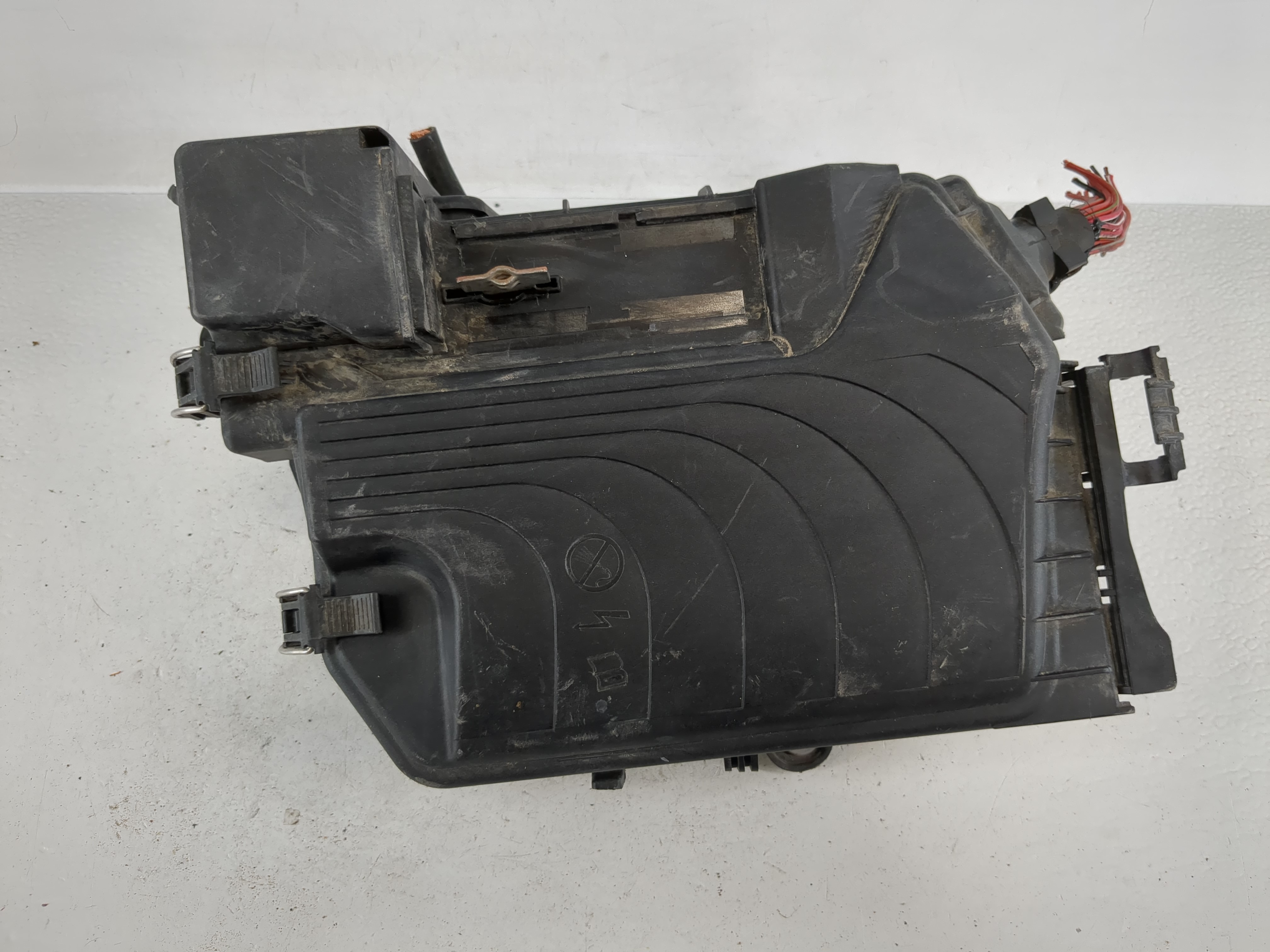 2014-2019 Mercedes-benz Cla250 Fusebox Fuse Box Relay Module 1145650 - Oemusedautoparts1.com