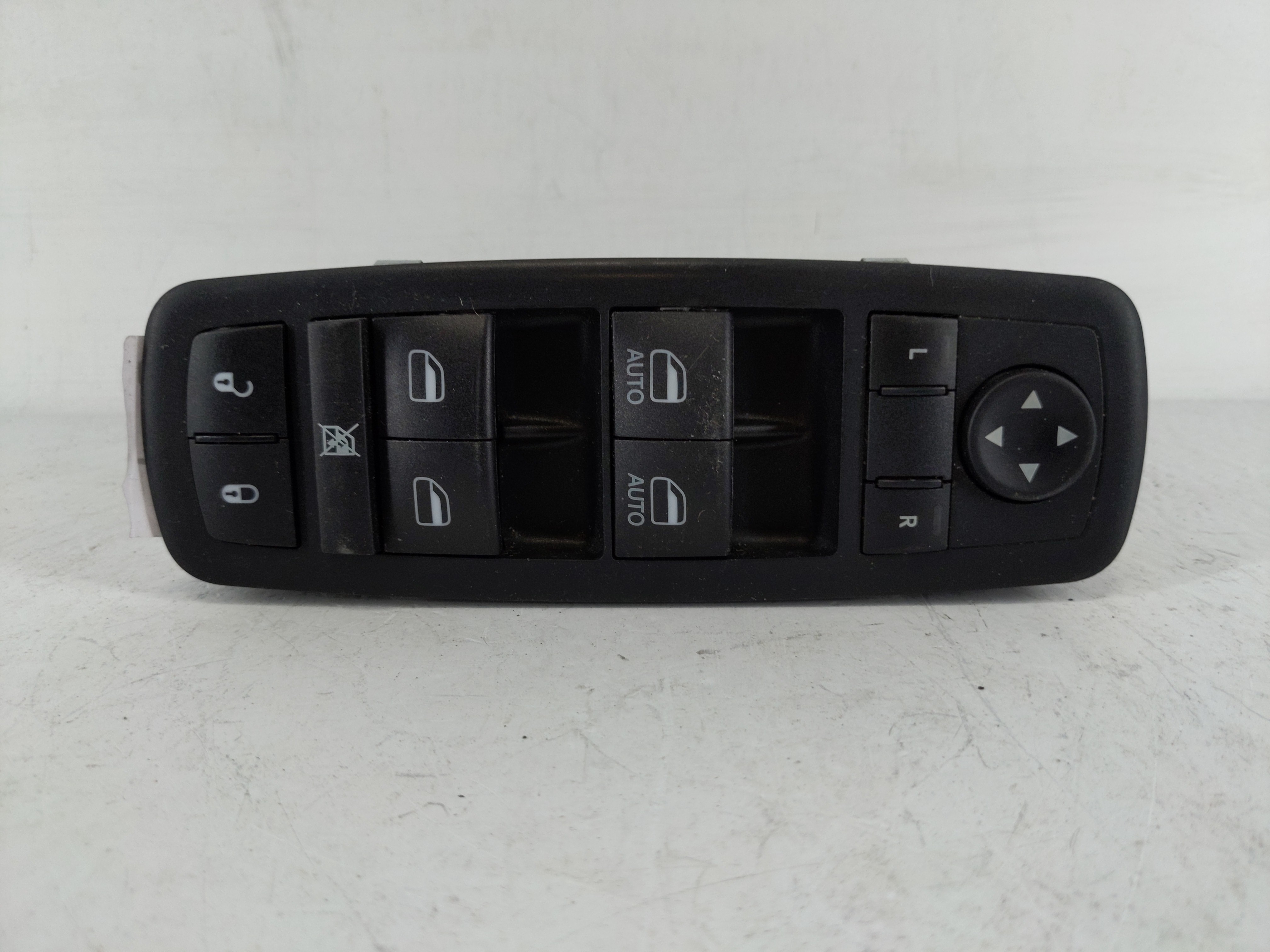 2015-2022 Jeep Cherokee Driver Left Door Master Power Window Switch 1145681 - Oemusedautoparts1.com