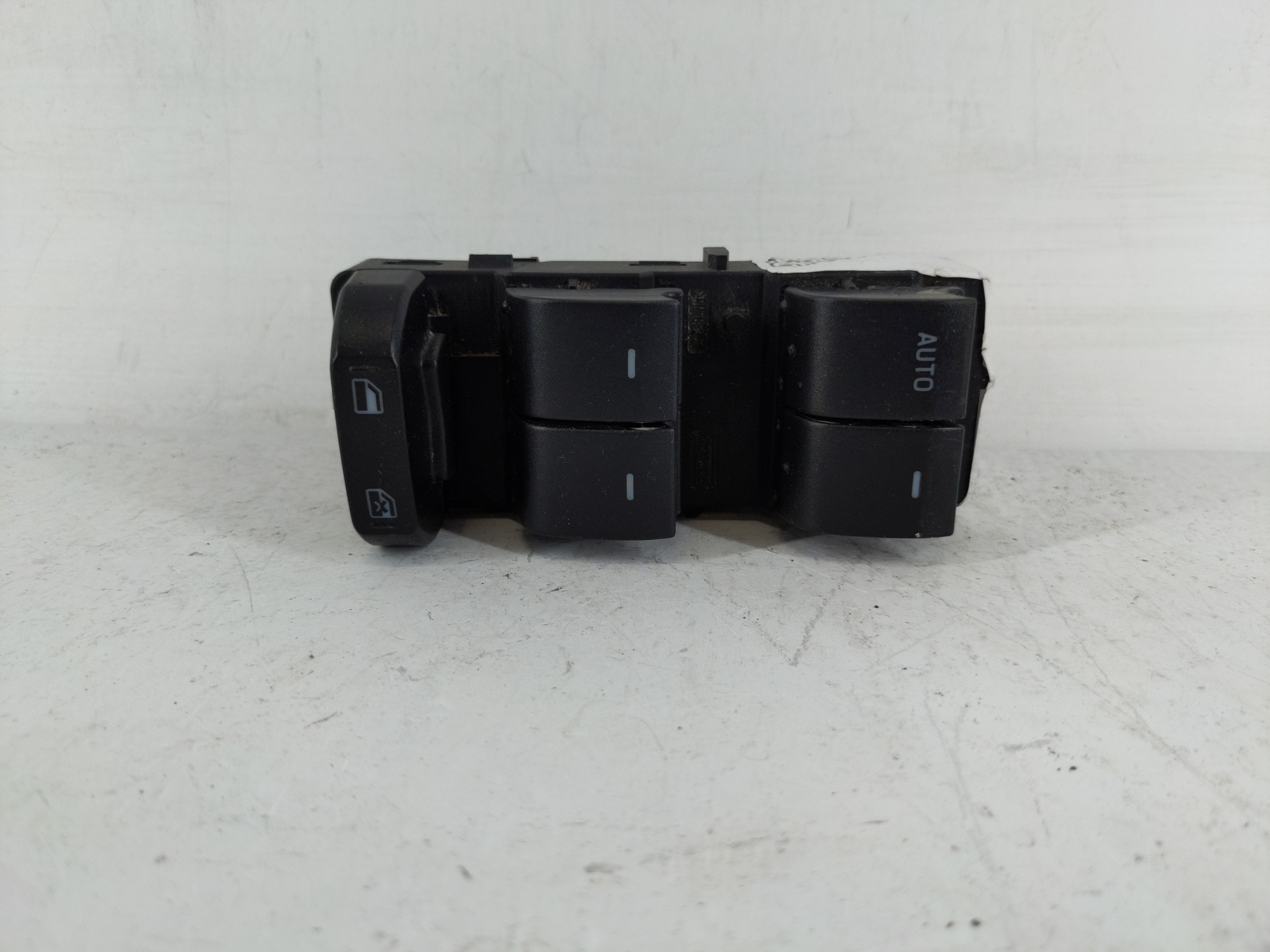 2008-2014 Ford Expedition Driver Left Door Master Power Window Switch 1145711 - Oemusedautoparts1.com