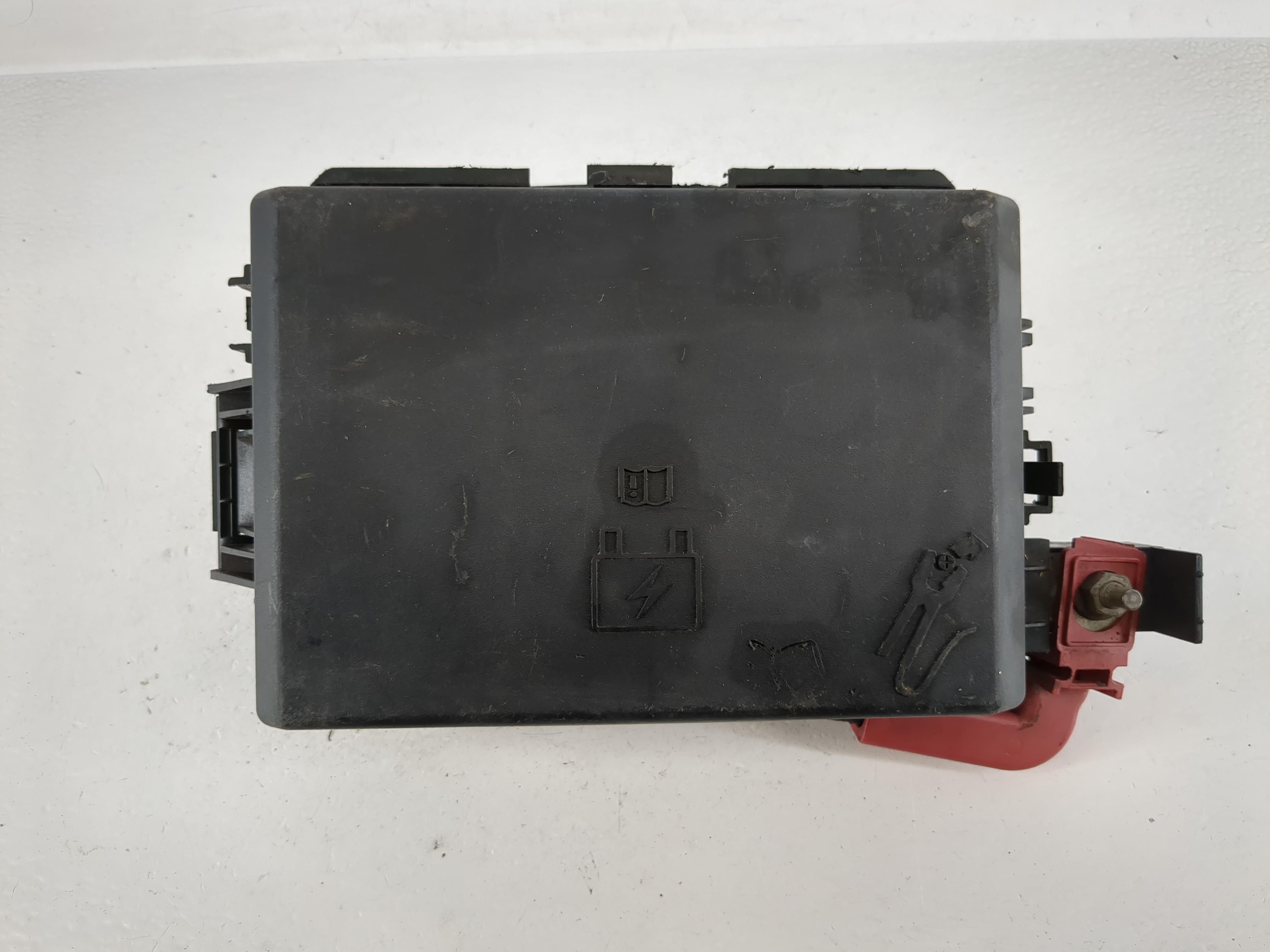 2014-2014 Dodge Challenger Fusebox Fuse Box Relay Module 68044658aa 1145773 - Oemusedautoparts1.com