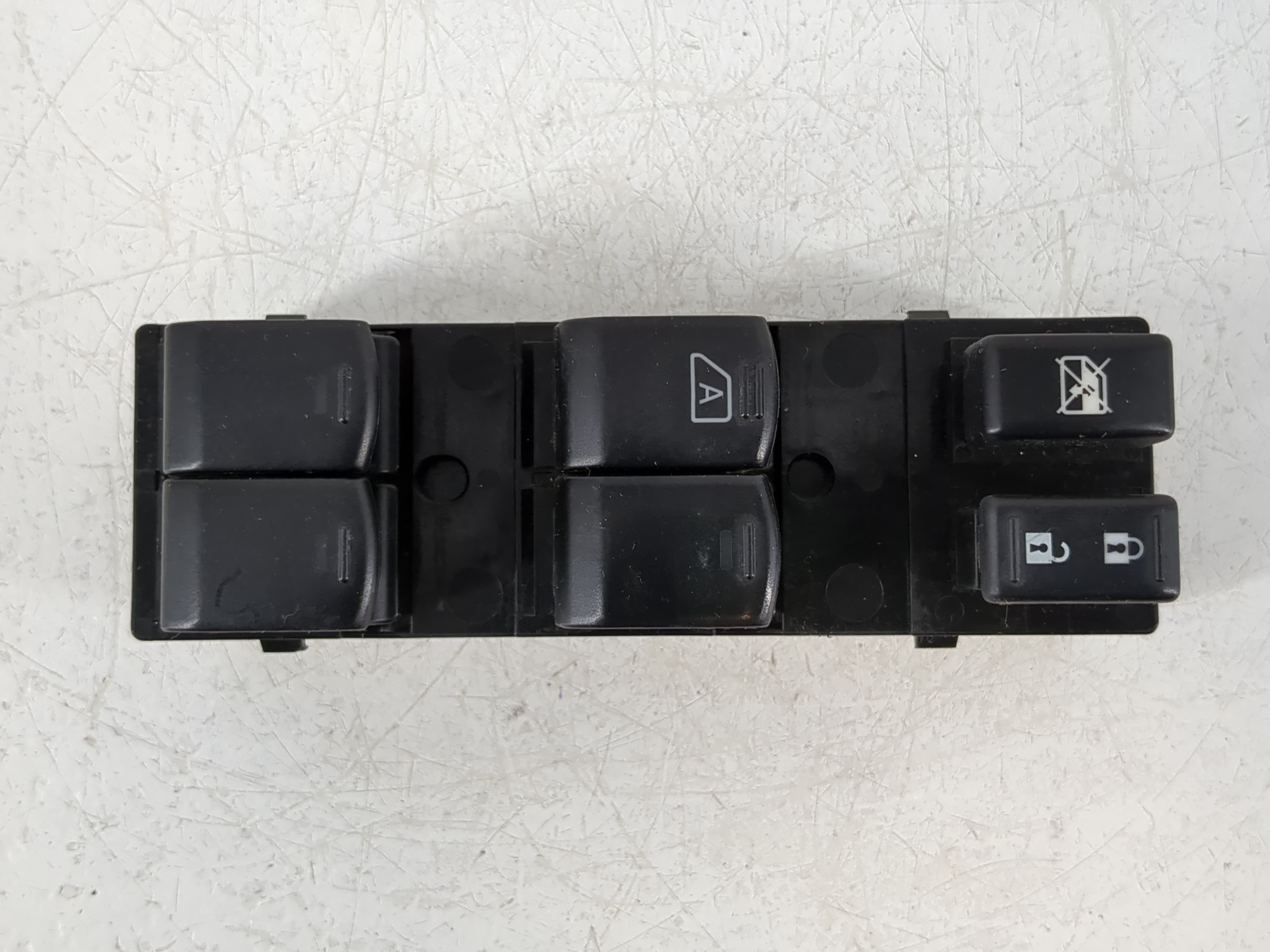 2007-2012 Nissan Altima Driver Left Door Master Power Window Switch 1145795 - Oemusedautoparts1.com