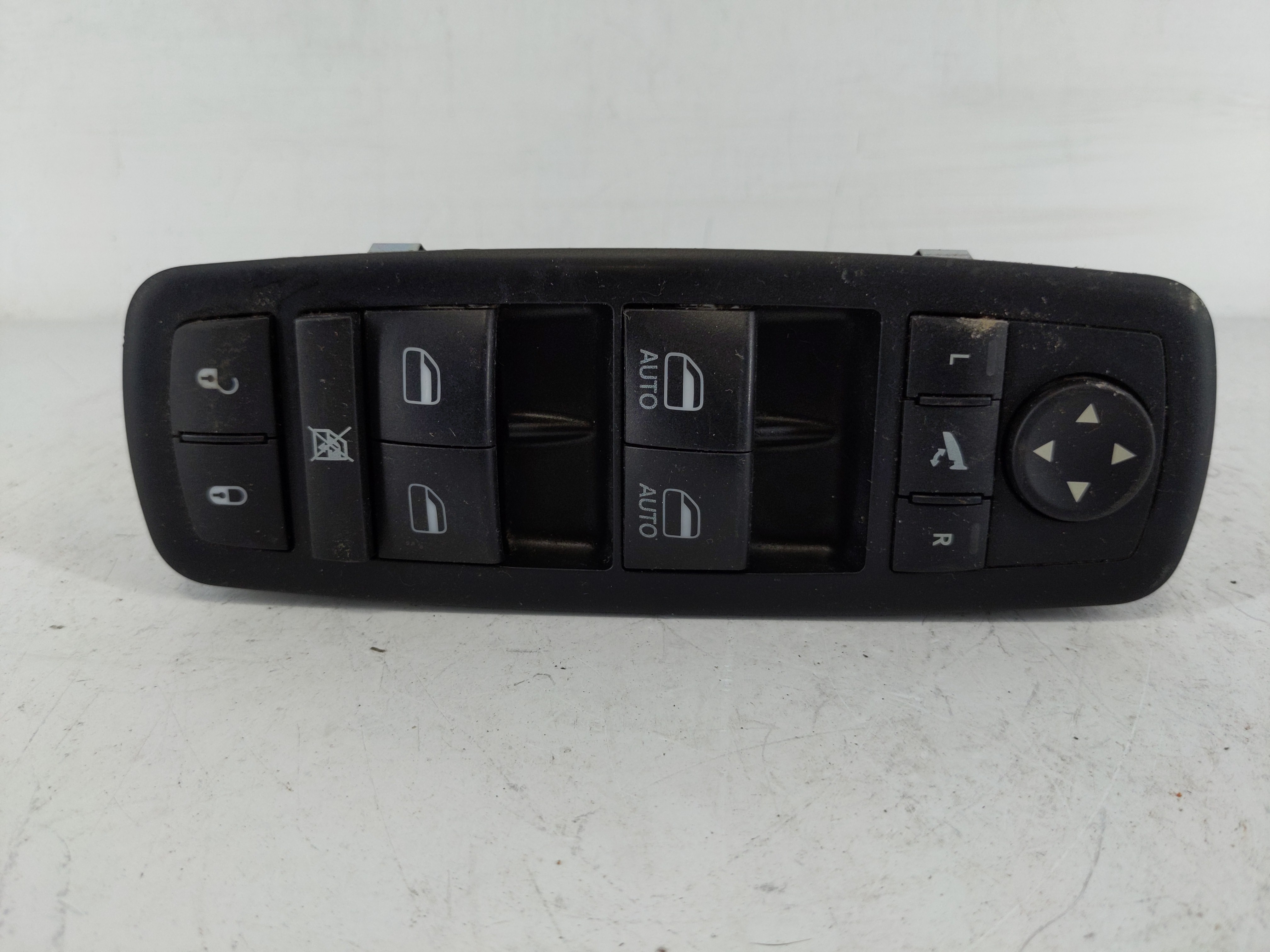 Picture of Dodge Ram 1500 Driver Left Door Master Power Window Switch 1145809