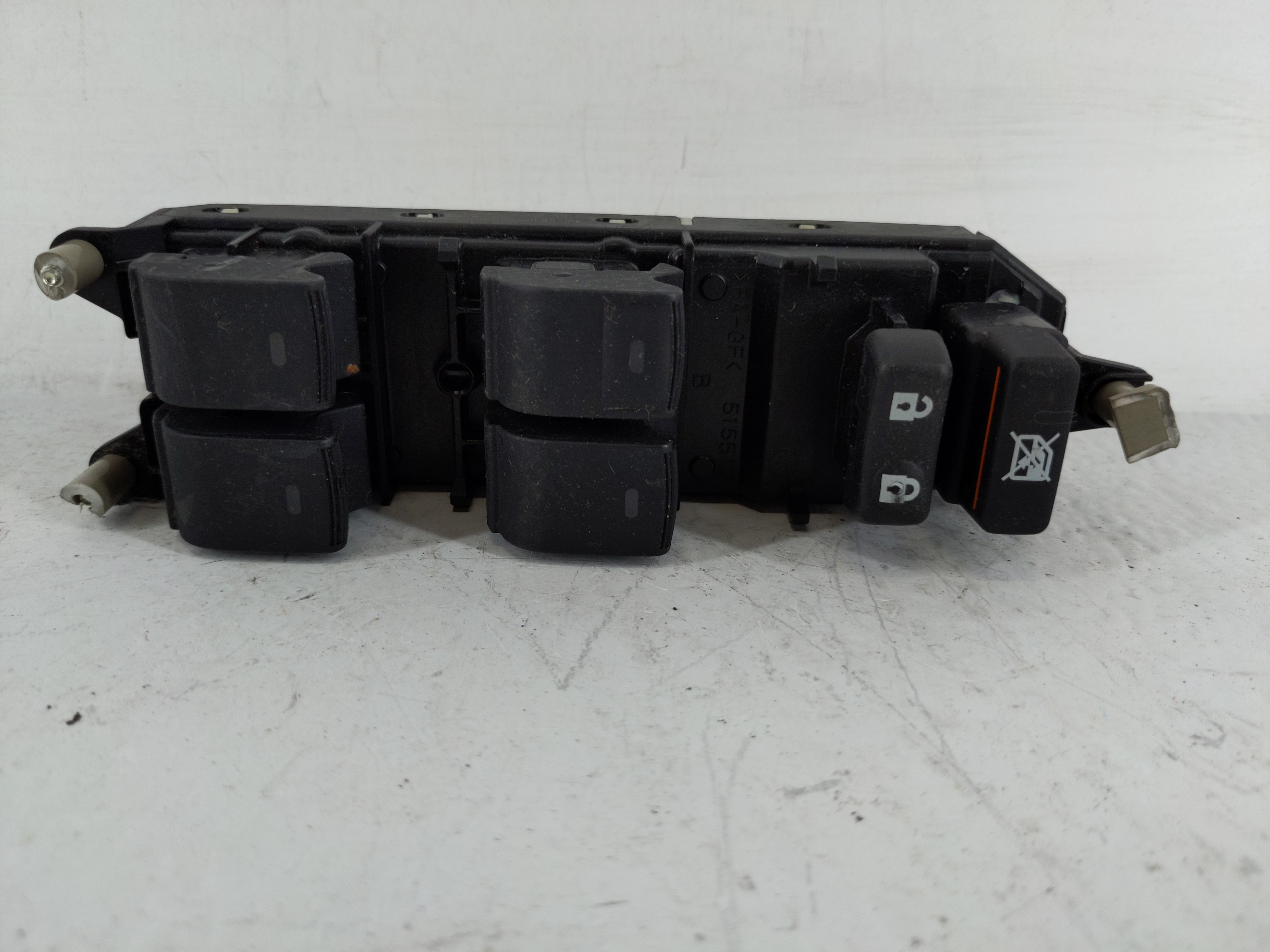 2010-2011 Toyota Camry Driver Left Door Master Power Window Switch 1145813 - Oemusedautoparts1.com