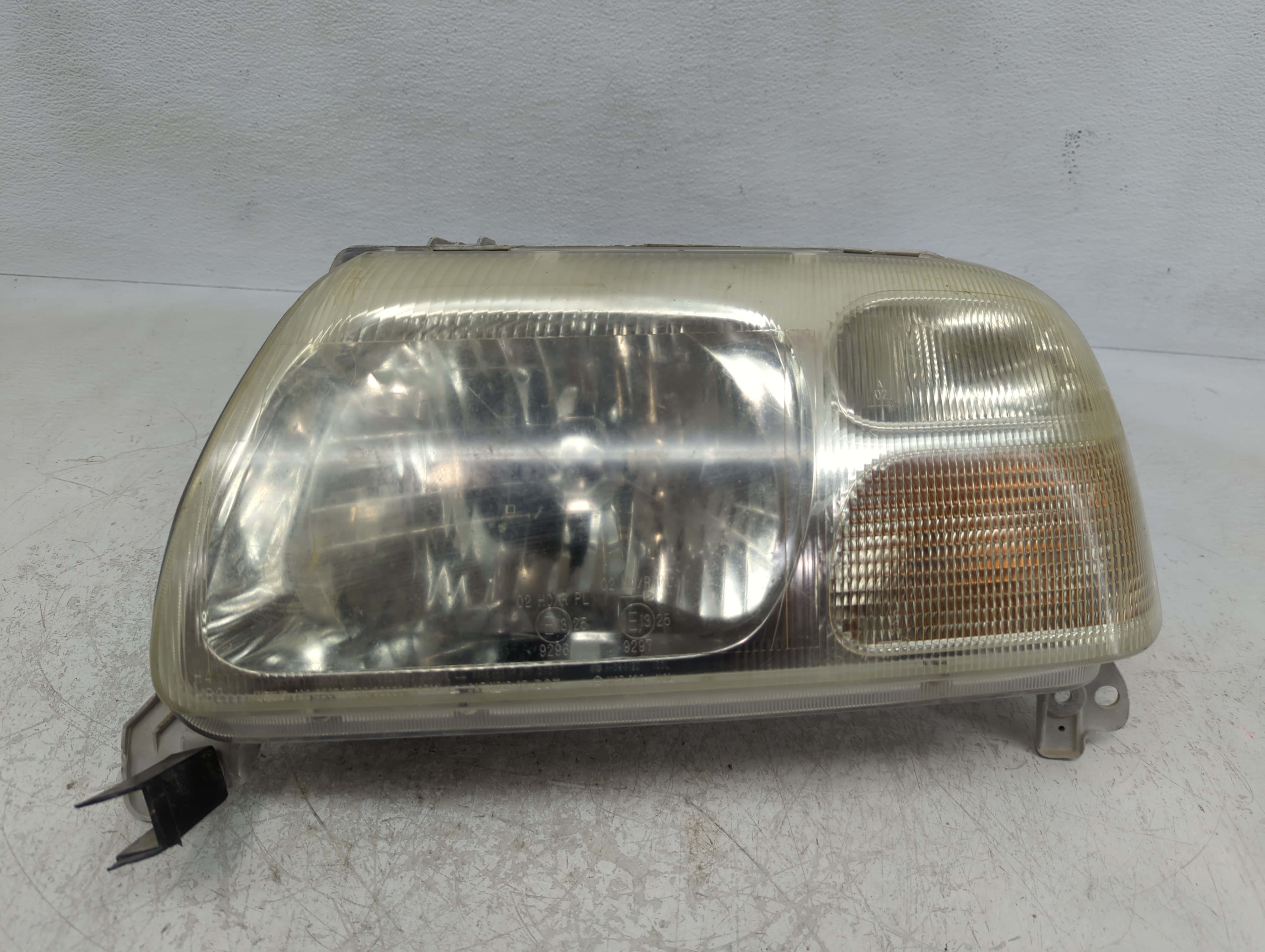 2002 Suzuki Xl-7 Passenger Right Oem Head Light Headlight Lamp 1145844 - Oemusedautoparts1.com