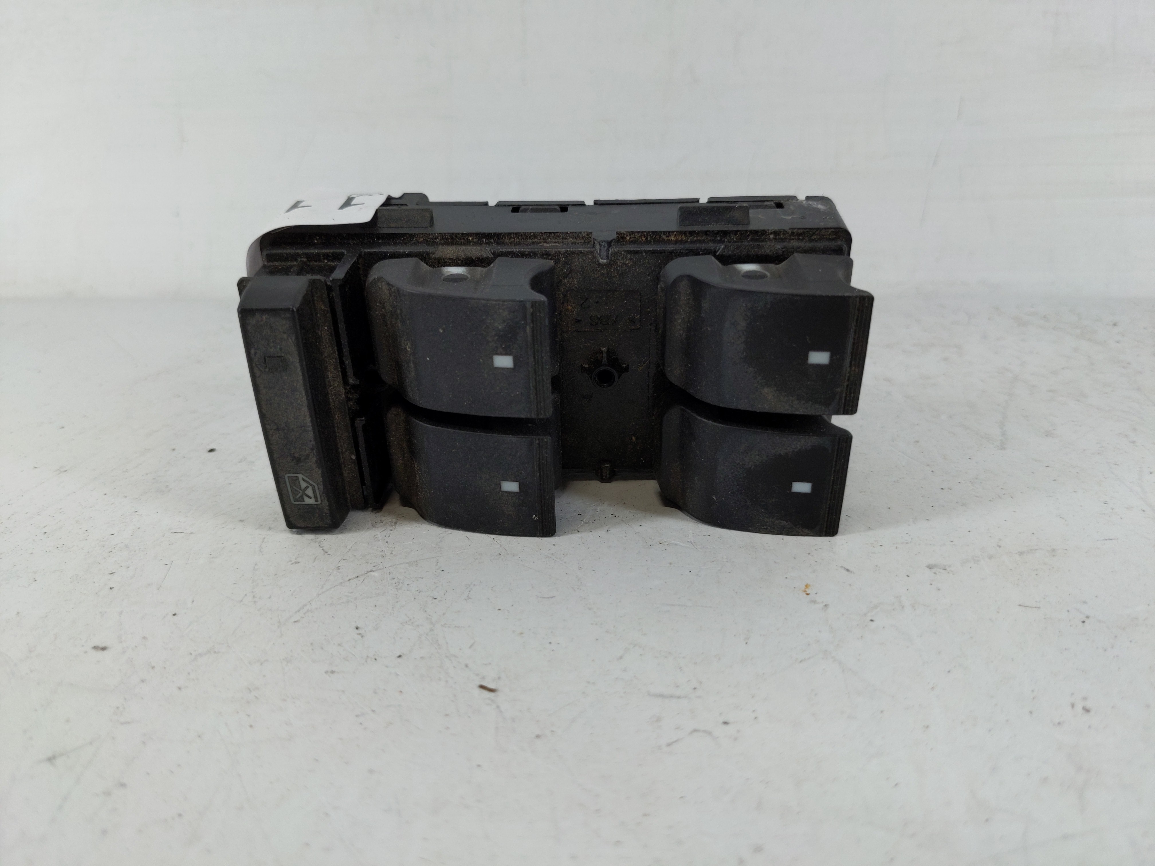 2010-2017 Gmc Acadia Driver Left Door Master Power Window Switch 1145849 - Oemusedautoparts1.com