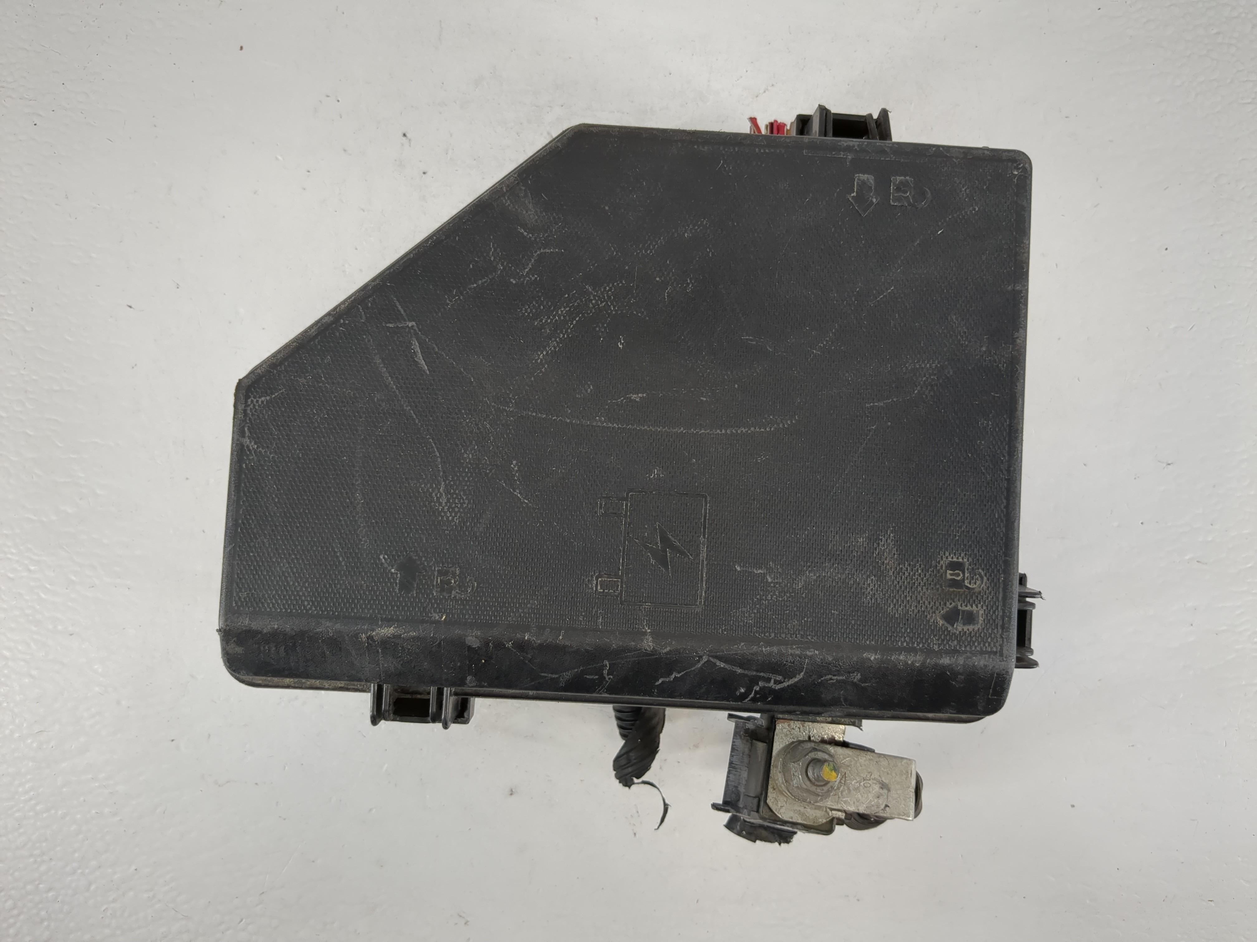2011-2011 Gmc Acadia Fusebox Fuse Box Relay Module (p)20913284 1145890 - Oemusedautoparts1.com