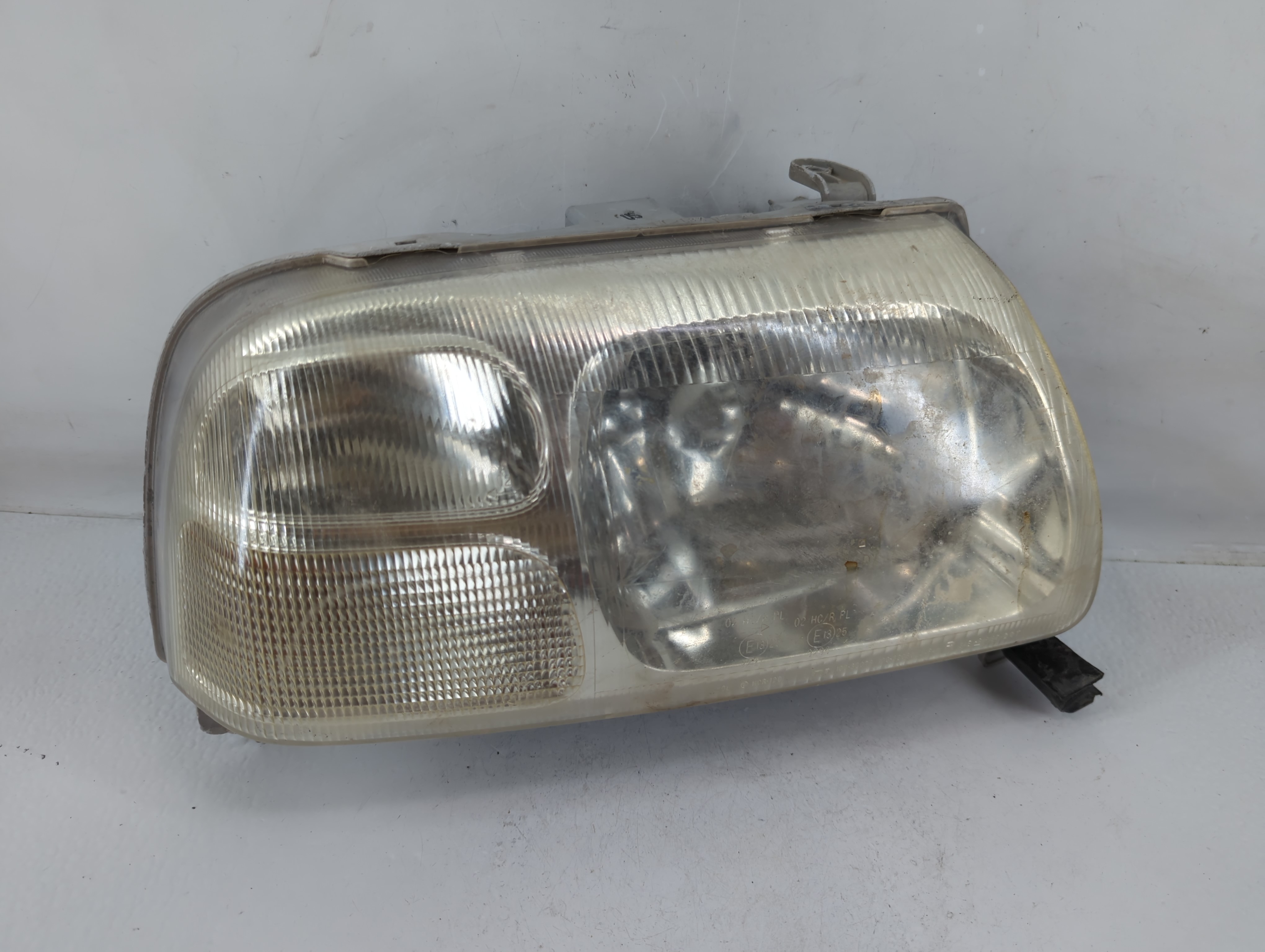 2002 Suzuki Xl-7 Driver Left Oem Head Light Headlight Lamp 1145907 - Oemusedautoparts1.com