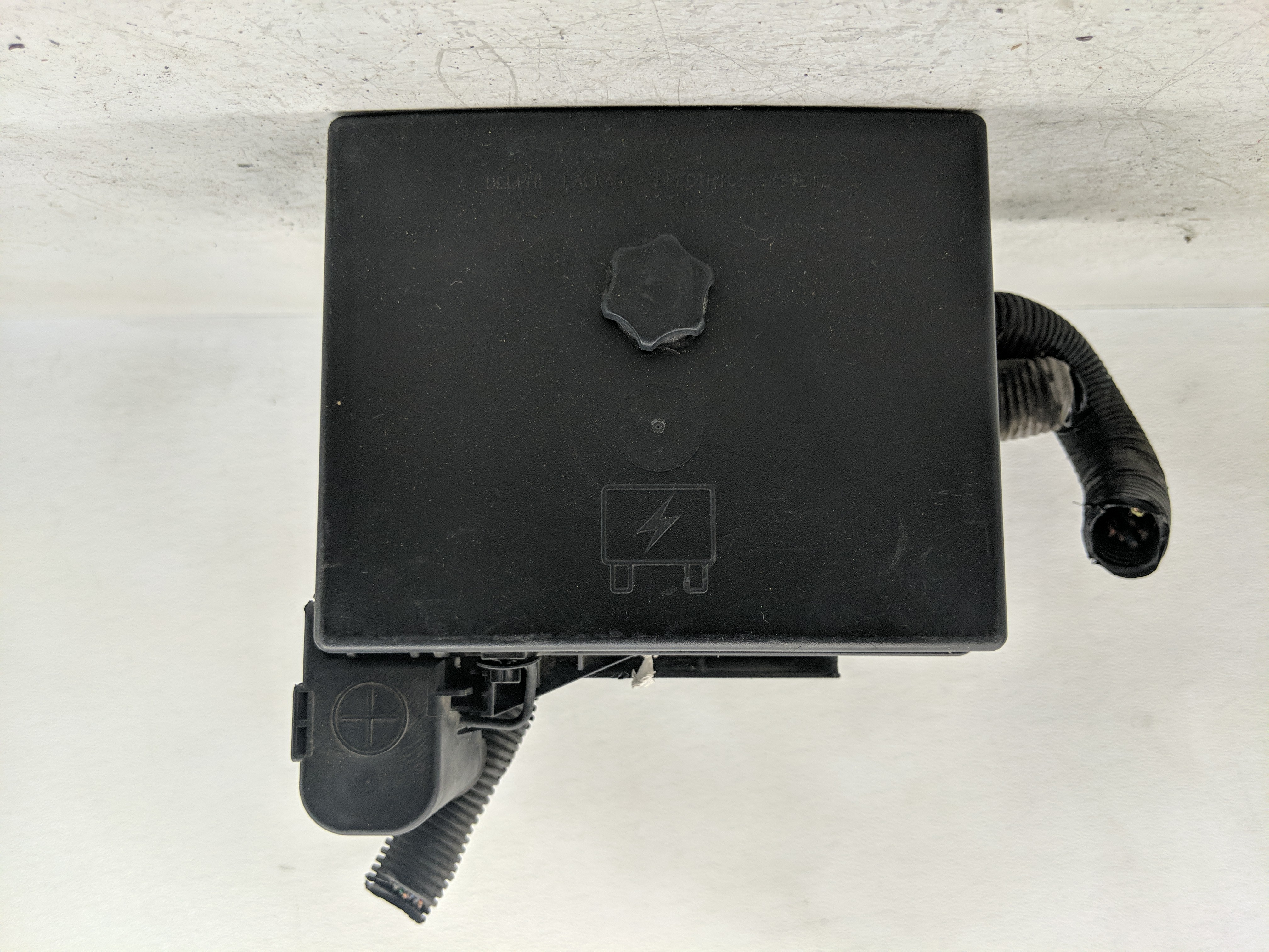 Chevrolet Malibu Limited Fusebox Fuse Box Relay Module 15401191 1145957 - Oemusedautoparts1.com