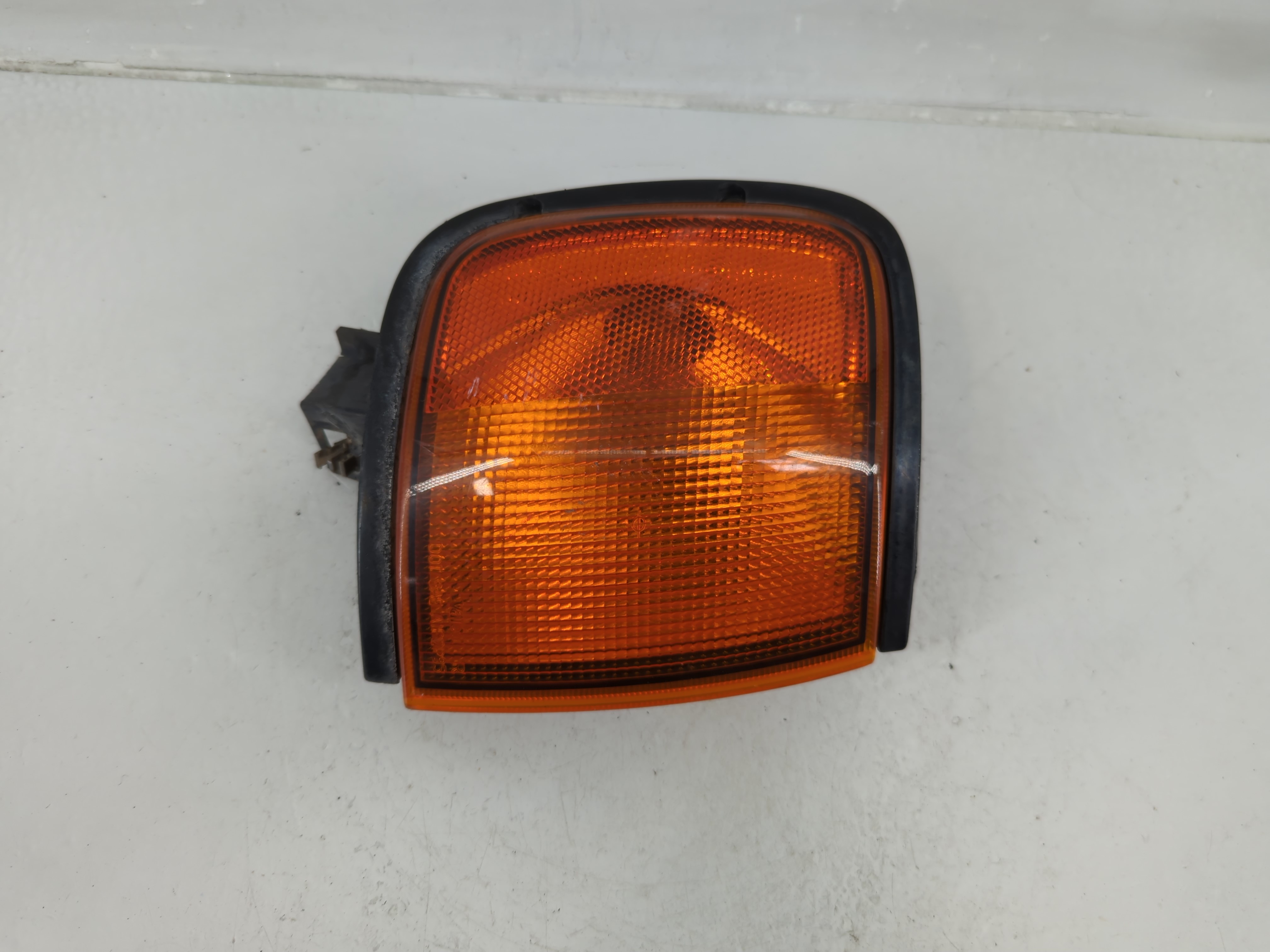 Picture of 1998-2000 Toyota Sienna Passenger Right Side Tail Light Taillight Oem 1145985