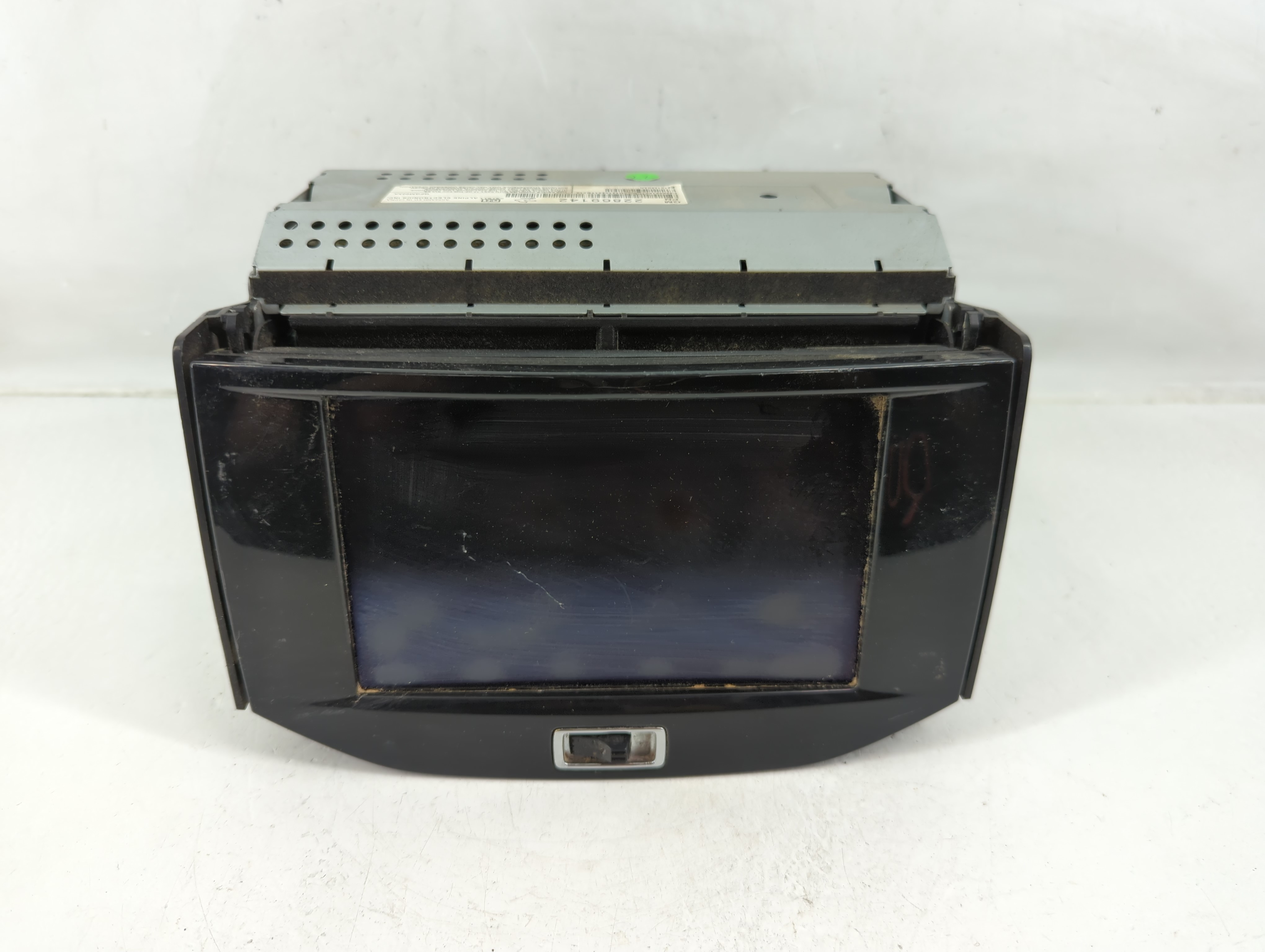 2013-2013 Chevrolet Malibu Am Fm Cd Player Radio Receiver 1146012 - Oemusedautoparts1.com