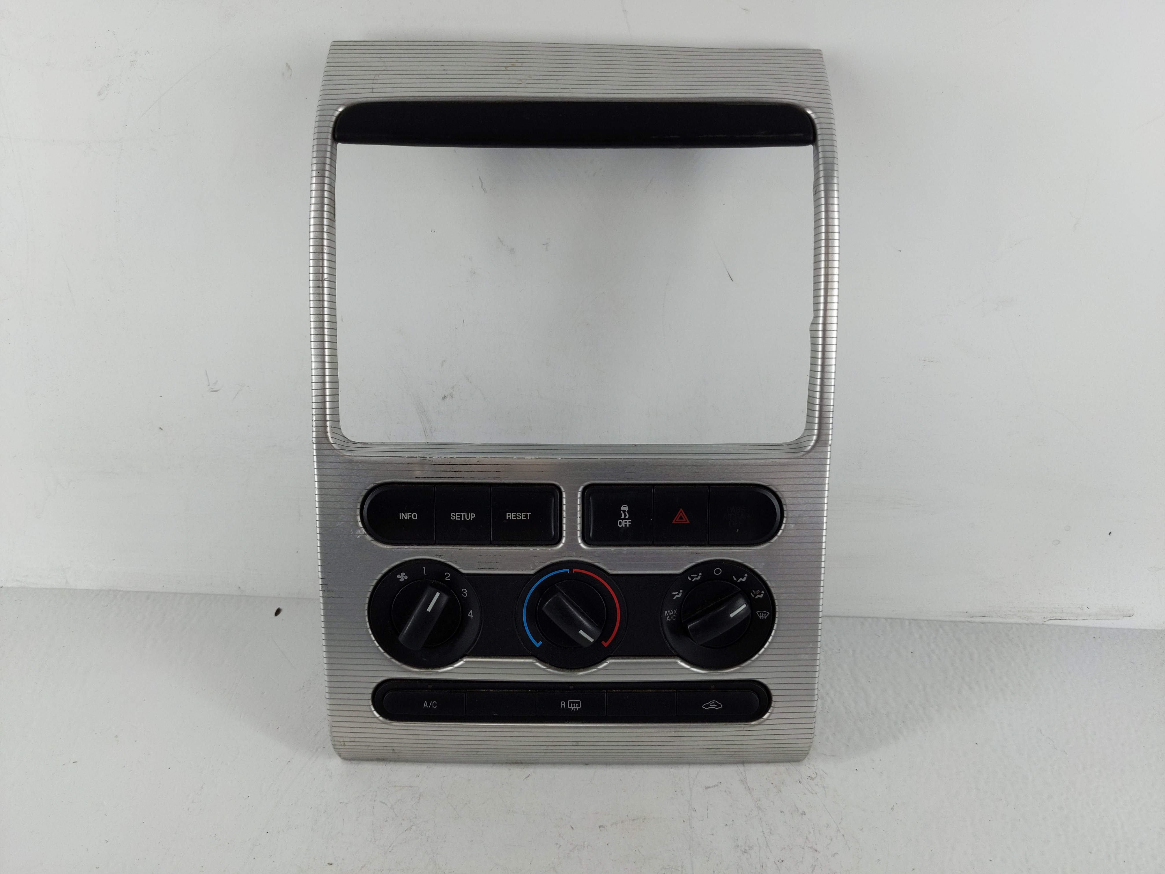 2007-2010 Ford Edge Ac Heater Climate Control 8t43-19980-ab 1146023 - Oemusedautoparts1.com