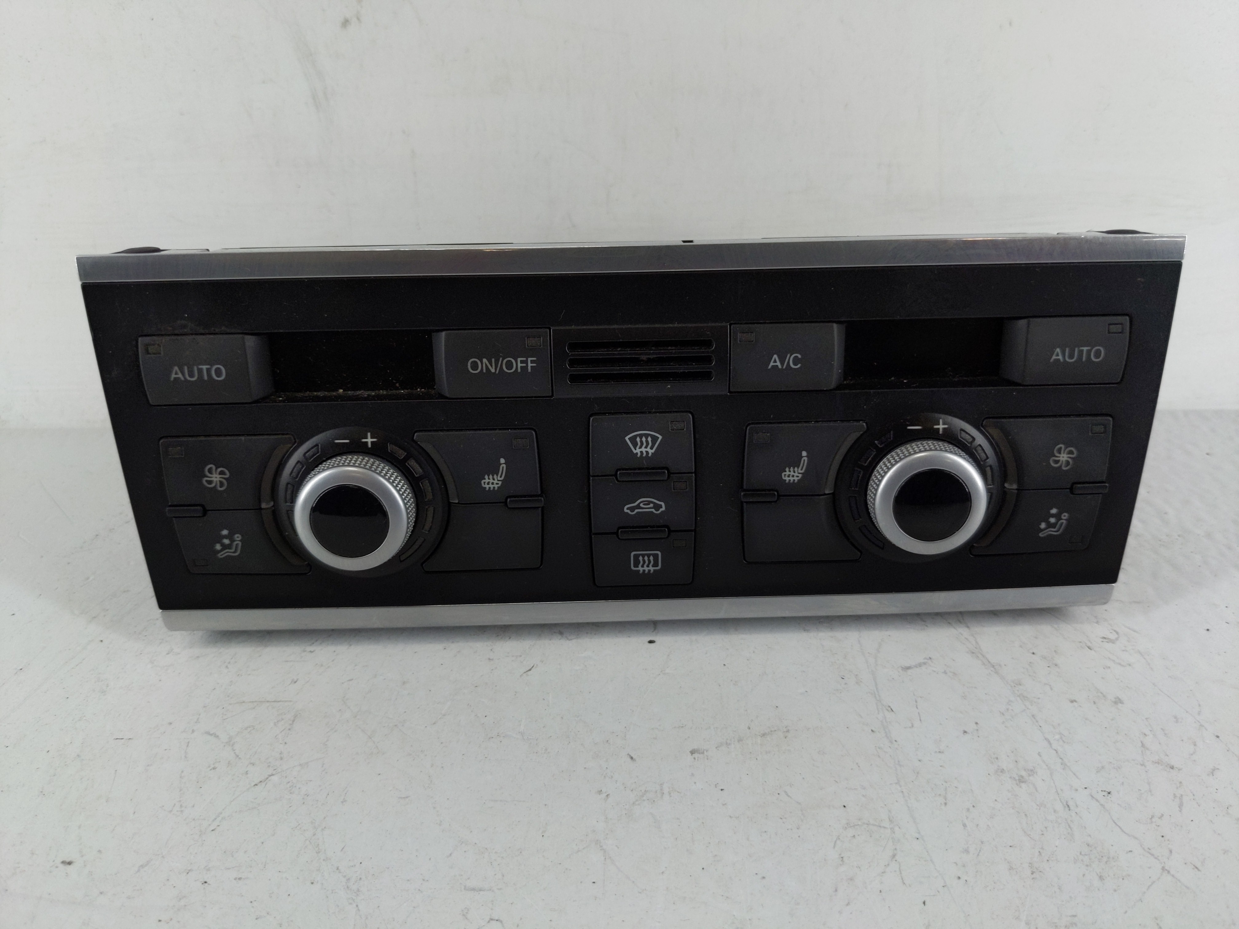 2013-2015 Audi Q7 Ac Heater Climate Control 4l0 820 043 Ap 1146028 - Oemusedautoparts1.com
