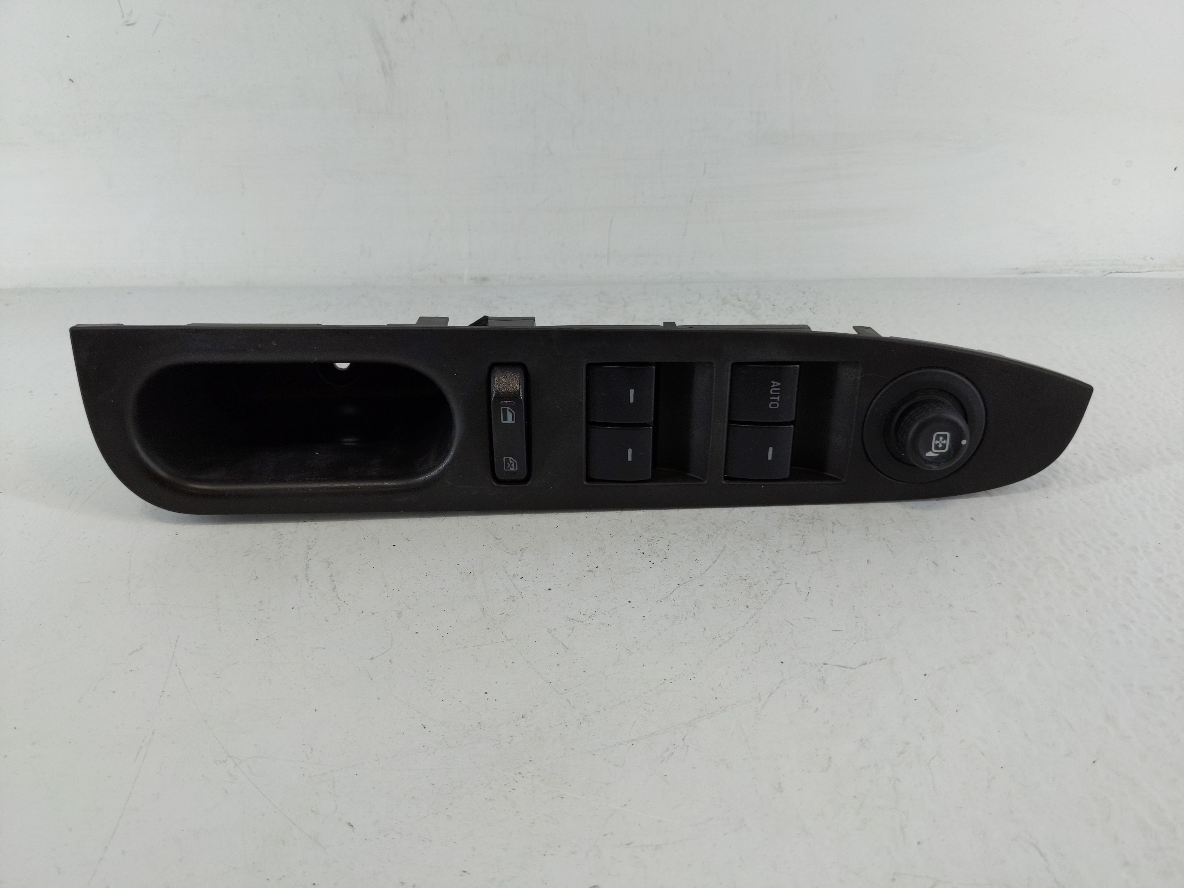 2010-2012 Ford Fusion Driver Left Door Master Power Window Switch 1146087 - Oemusedautoparts1.com