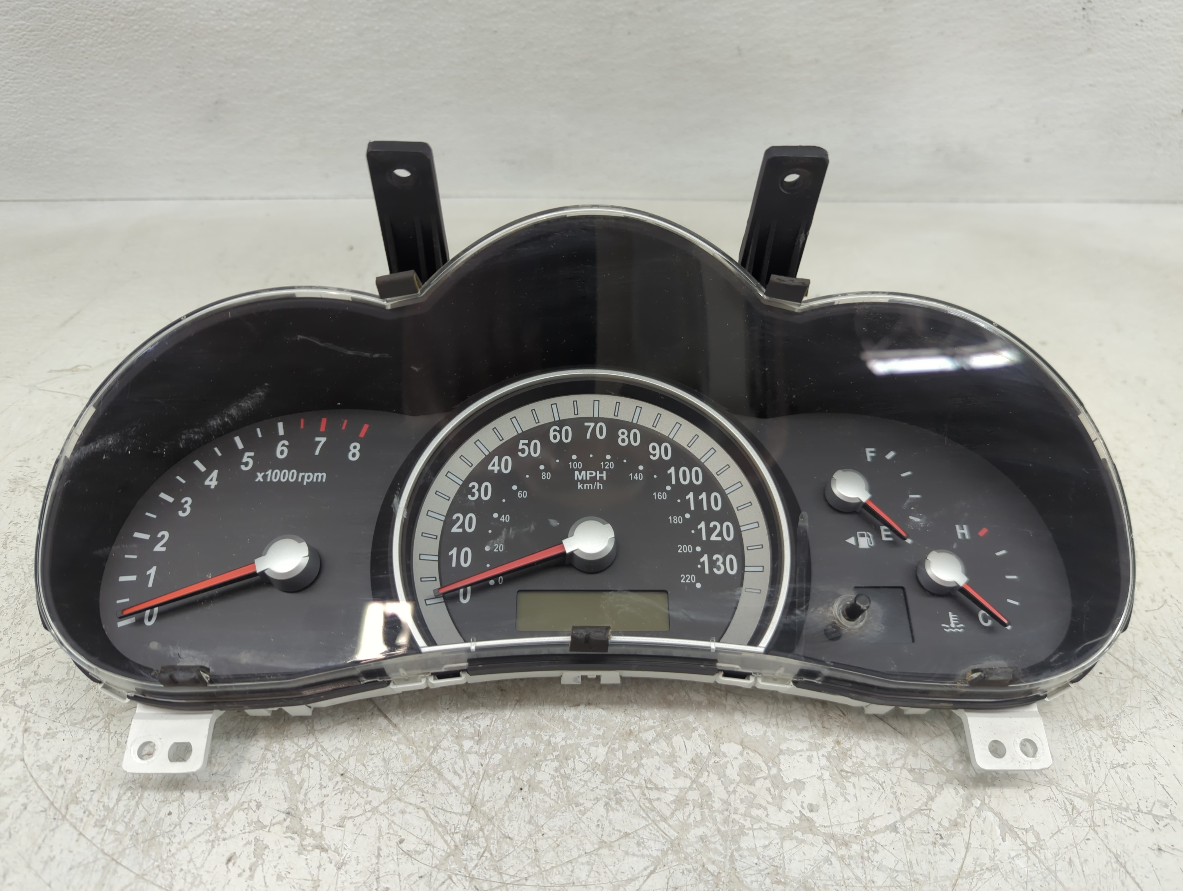 2007-2007 Hyundai Entourage Speedometer Instrument Cluster Gauges 1146115 - Oemusedautoparts1.com