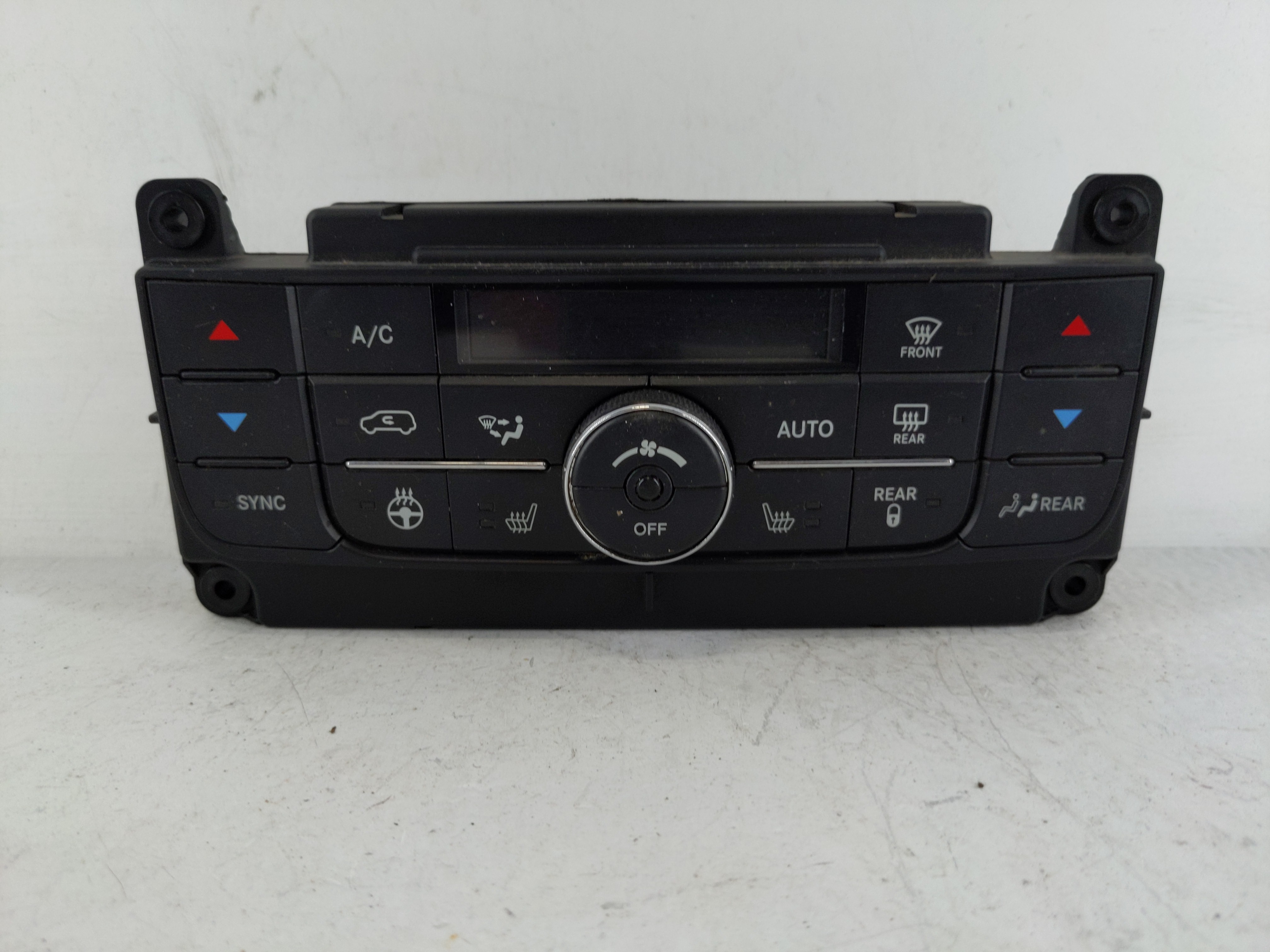 2011-2016 Chrysler Town & Country Ac Heater Climate Control 55111367af 1146170 - Oemusedautoparts1.com