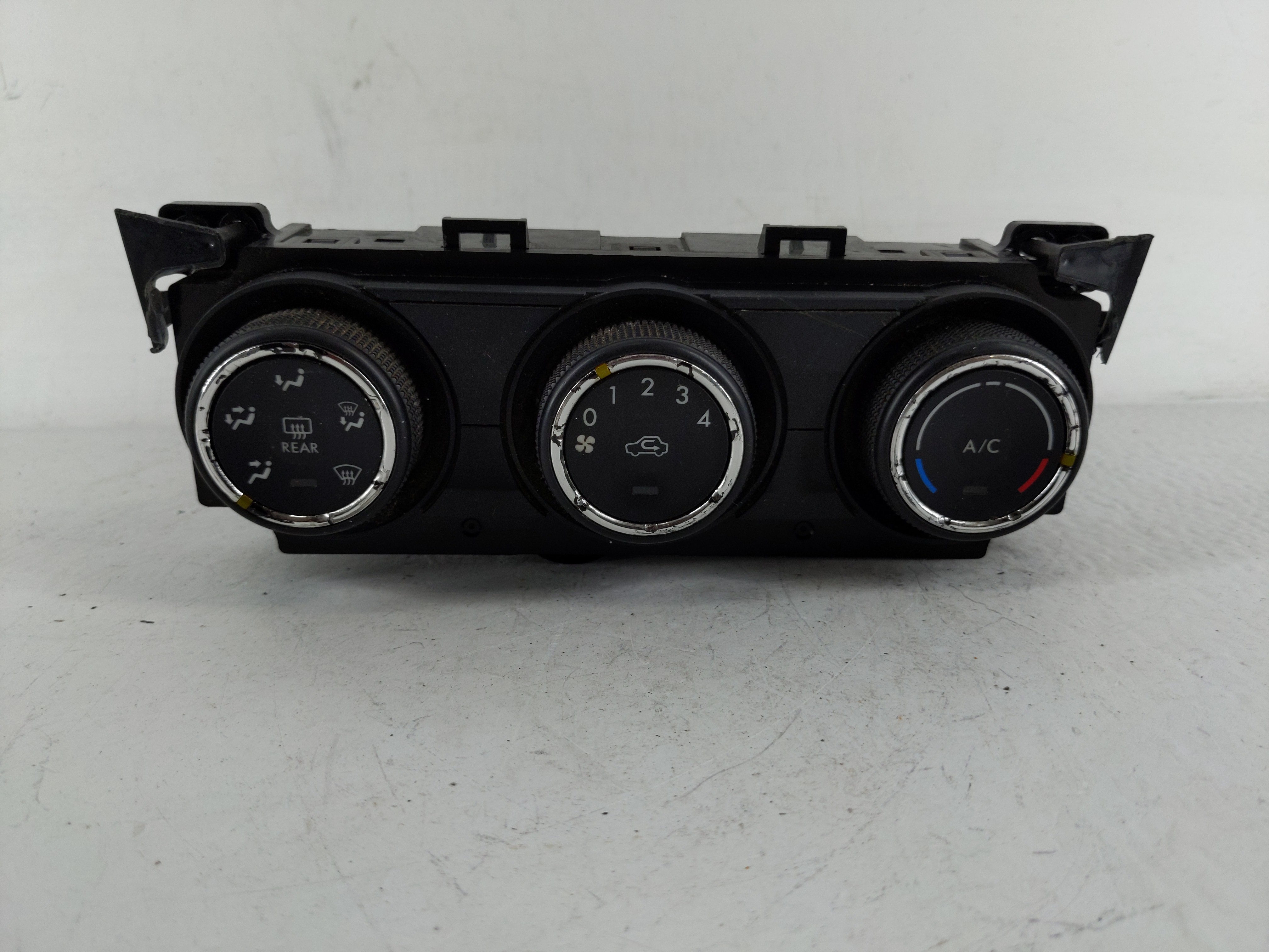 Picture of 2014 Subaru Forester Ac Heater Roof Climate Control 72311sg010 1146172