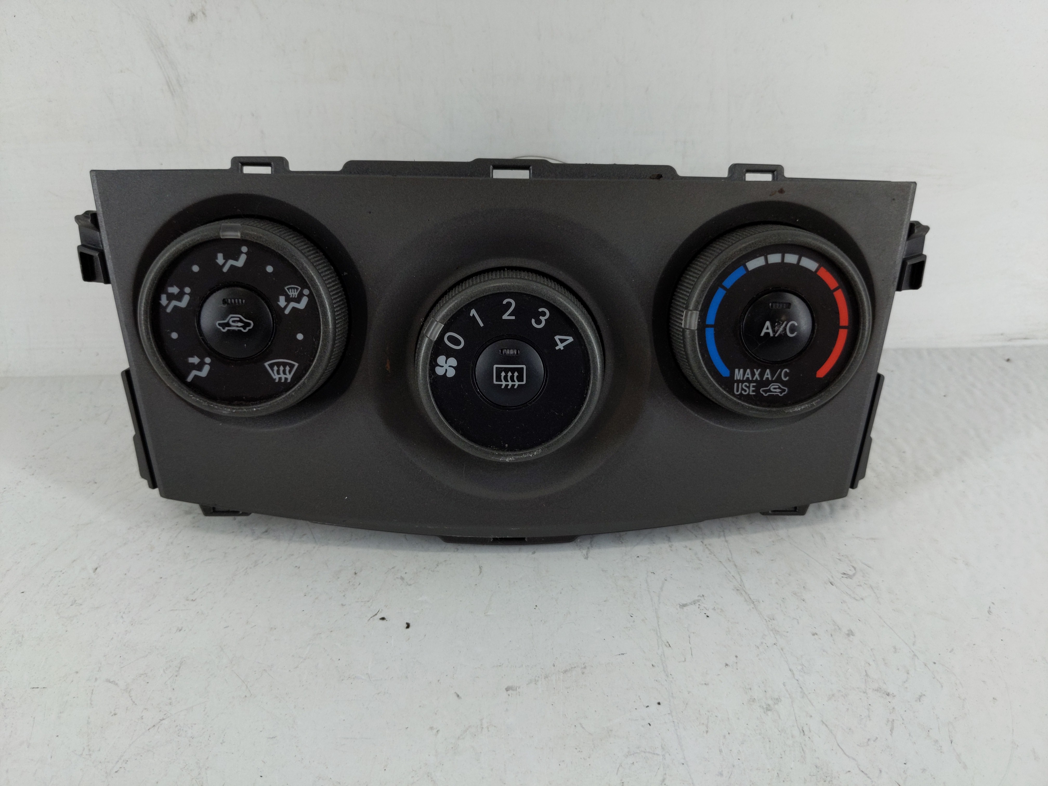 2009-2013 Toyota Corolla Ac Heater Climate Control 1146173 - Oemusedautoparts1.com
