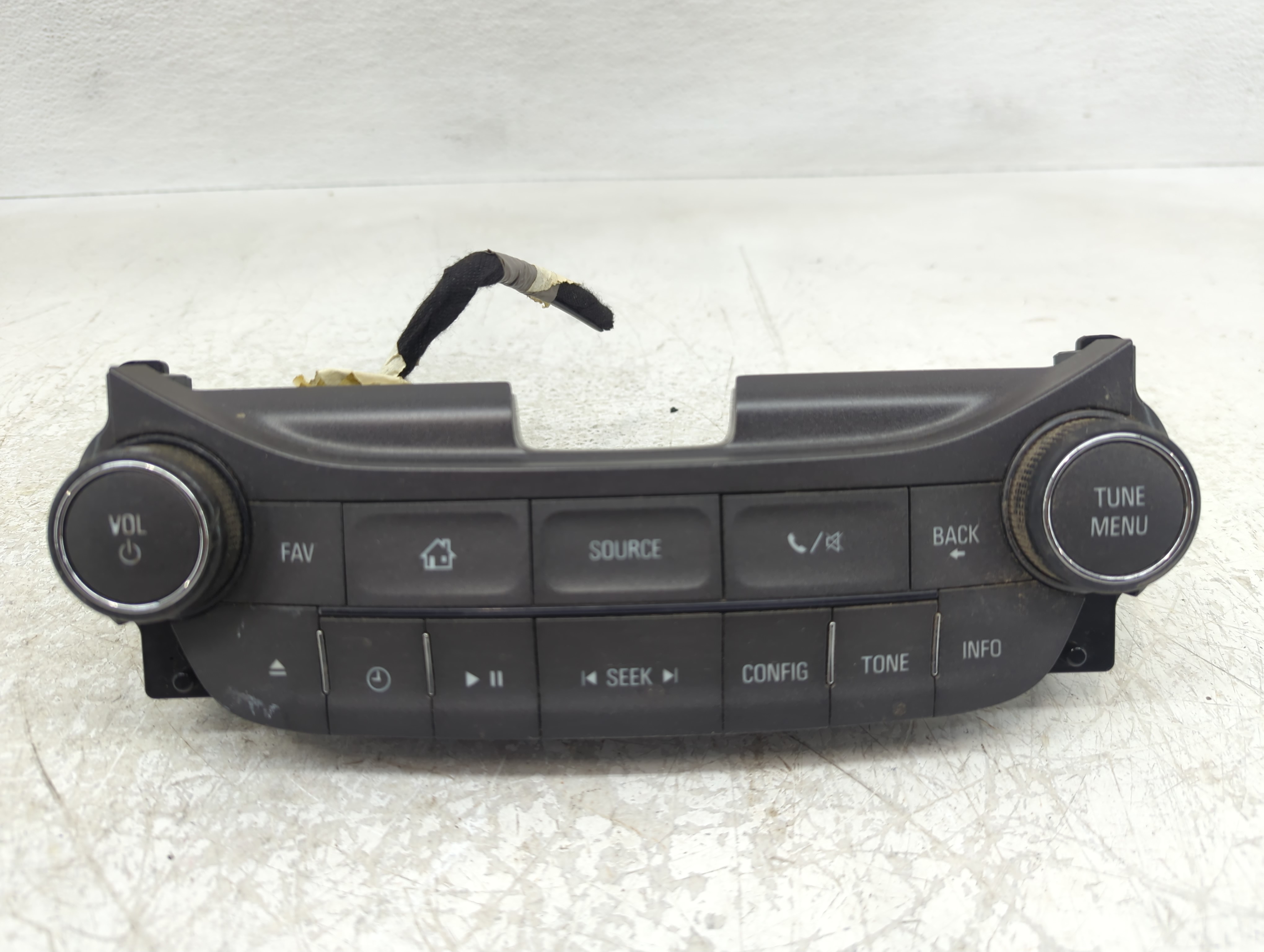 2016-2018 Chevrolet Cruze Ac Heater Roof Climate Control Temperature Oem 1146190 - Oemusedautoparts1.com