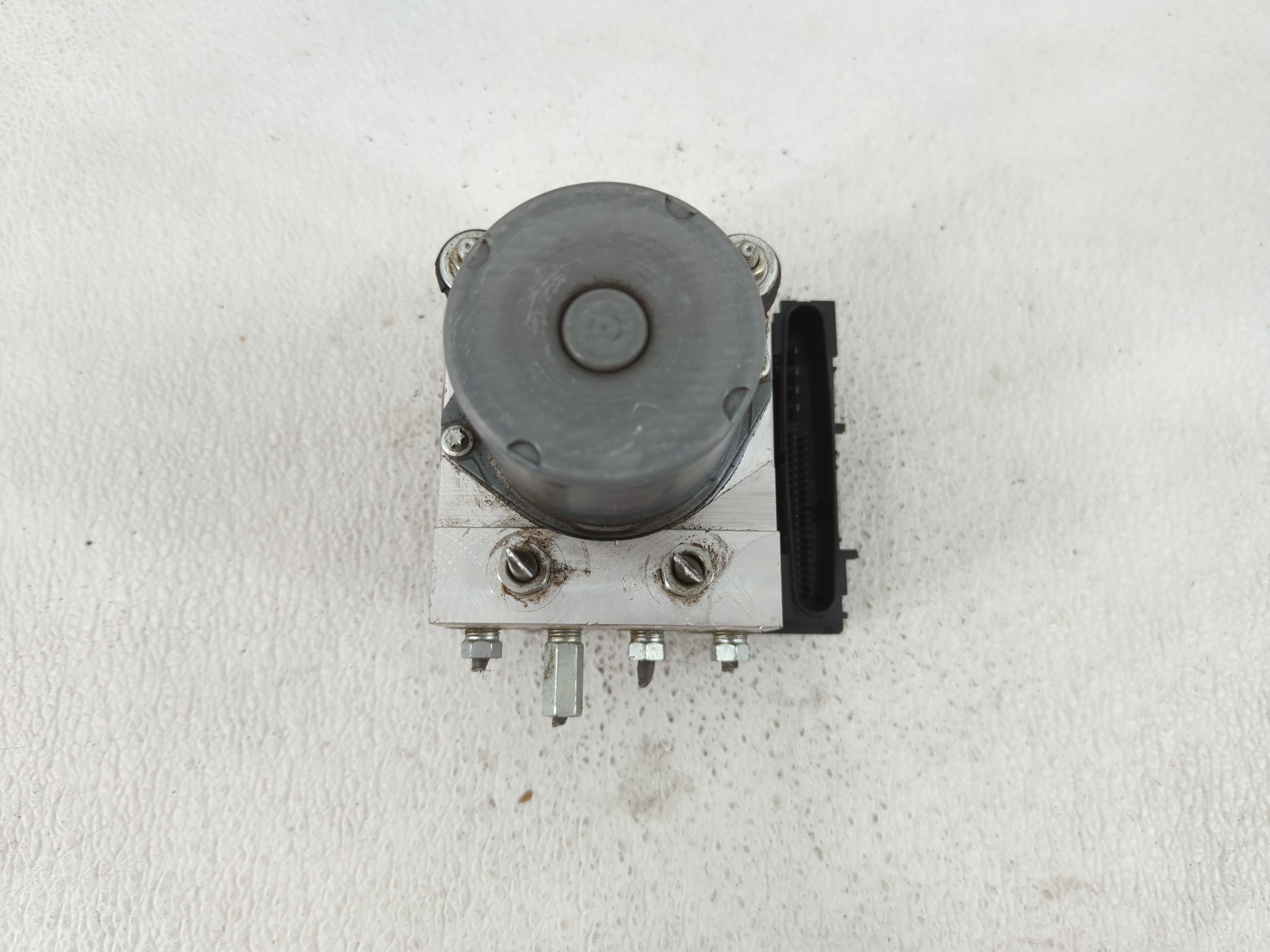 Picture of 2010-2011 Toyota Camry Abs Pump Control Module 1146372