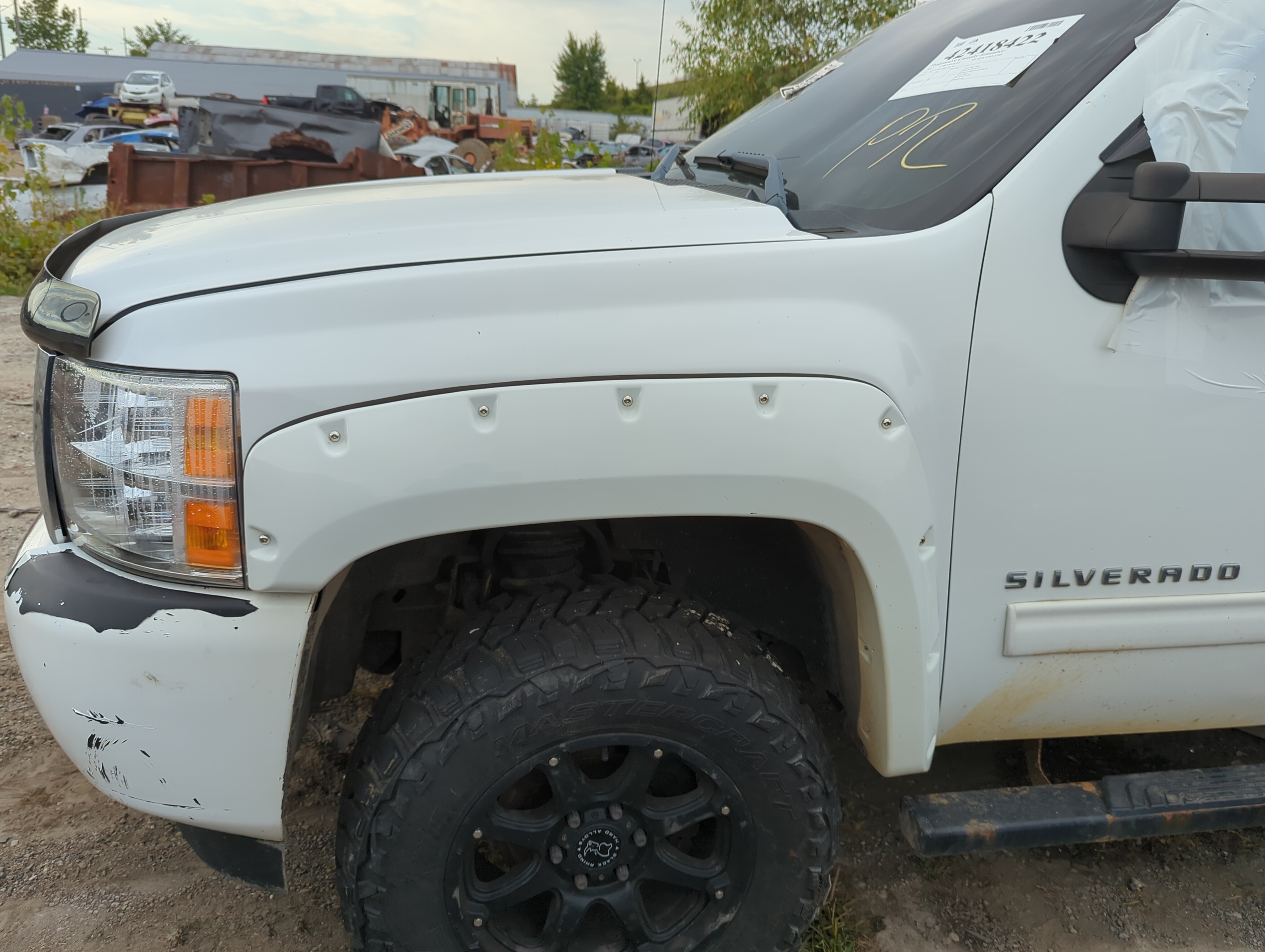 2007-2013 Chevrolet Silverado 1500 Driver Fender 1146595 - Oemusedautoparts1.com