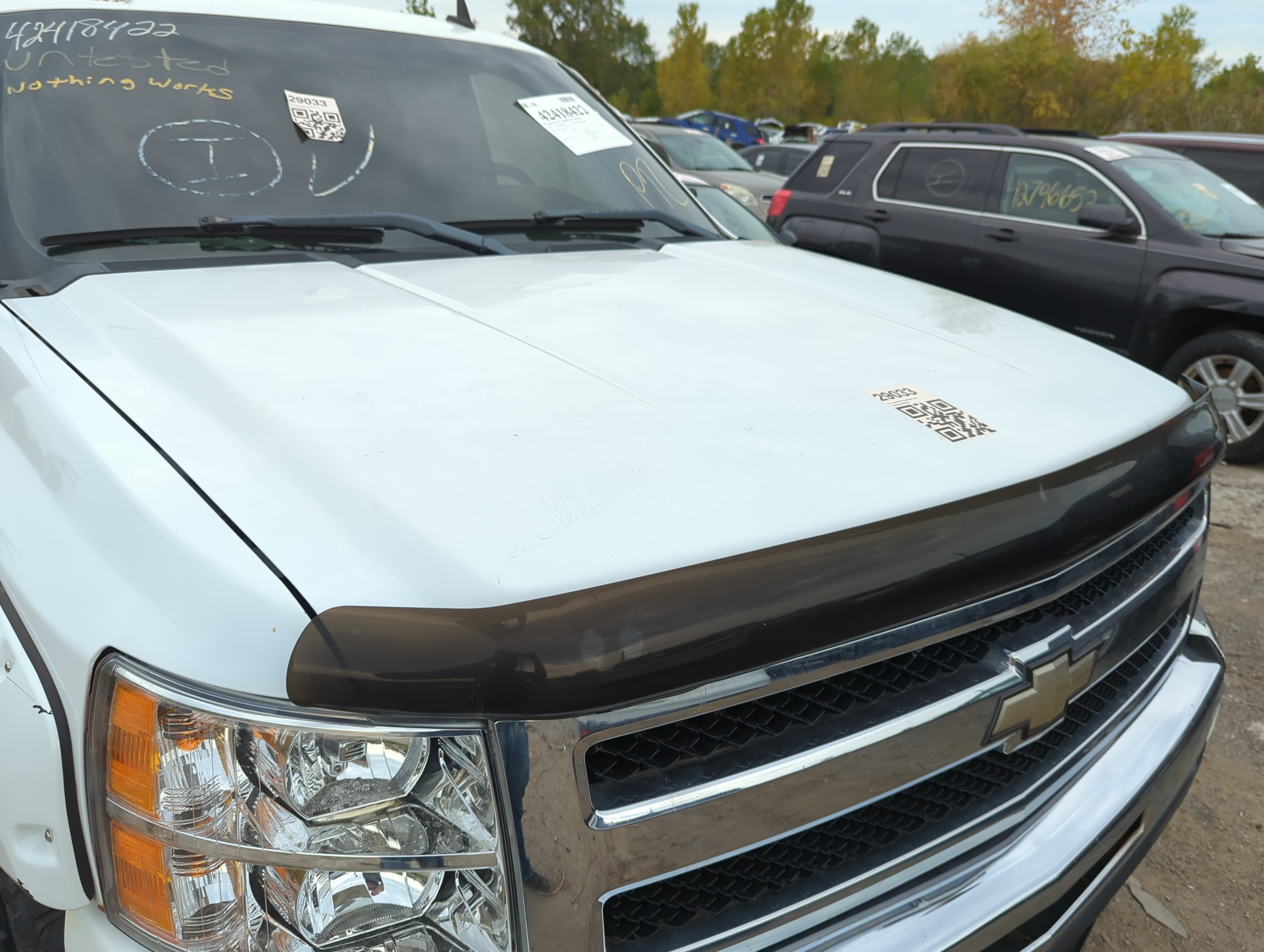 2007-2013 Chevrolet Silverado 1500 Hood Oem 1146756 - Oemusedautoparts1.com