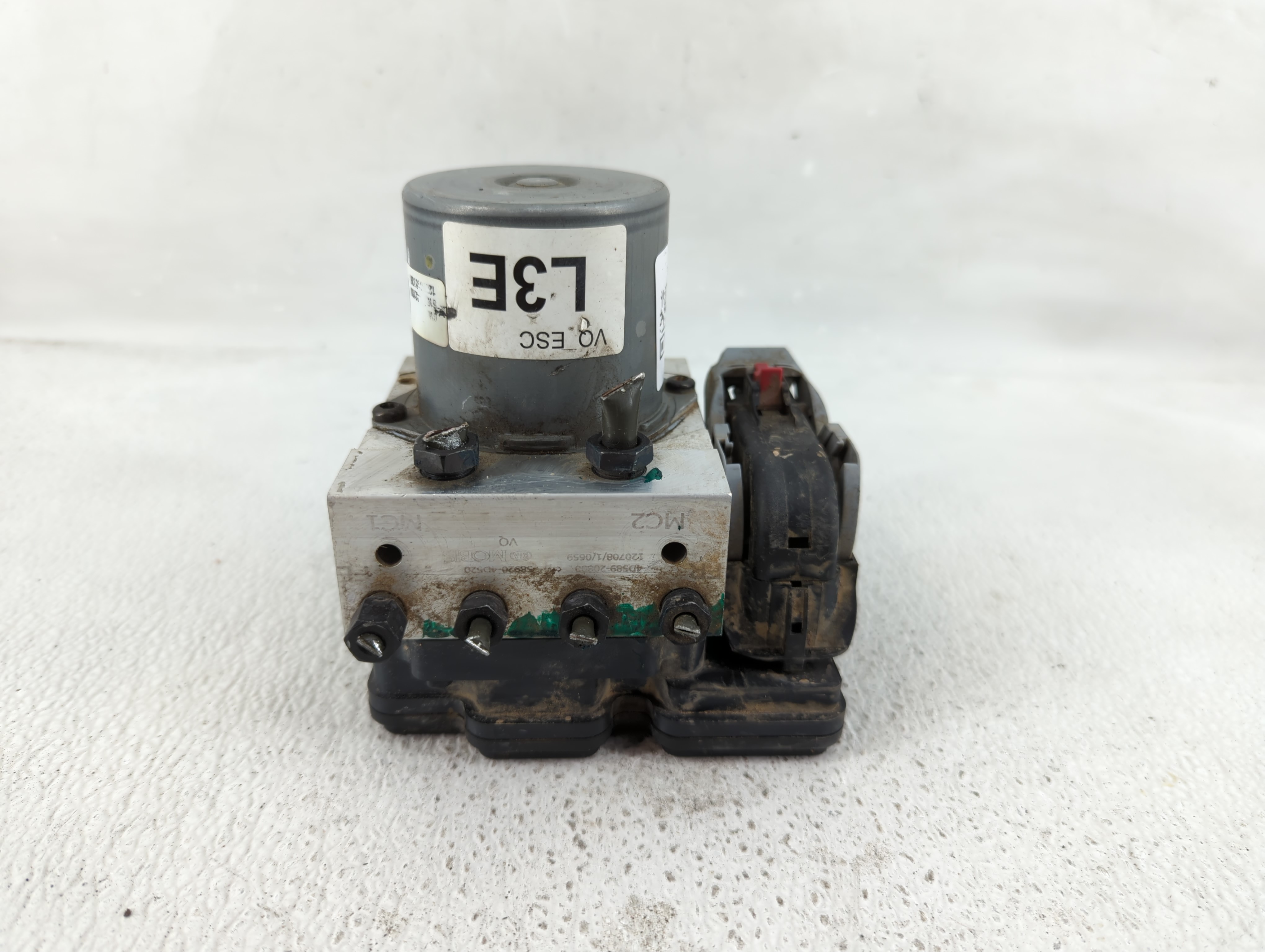 2011-2014 Kia Sedona Abs Pump Control Module 1146772 - Oemusedautoparts1.com