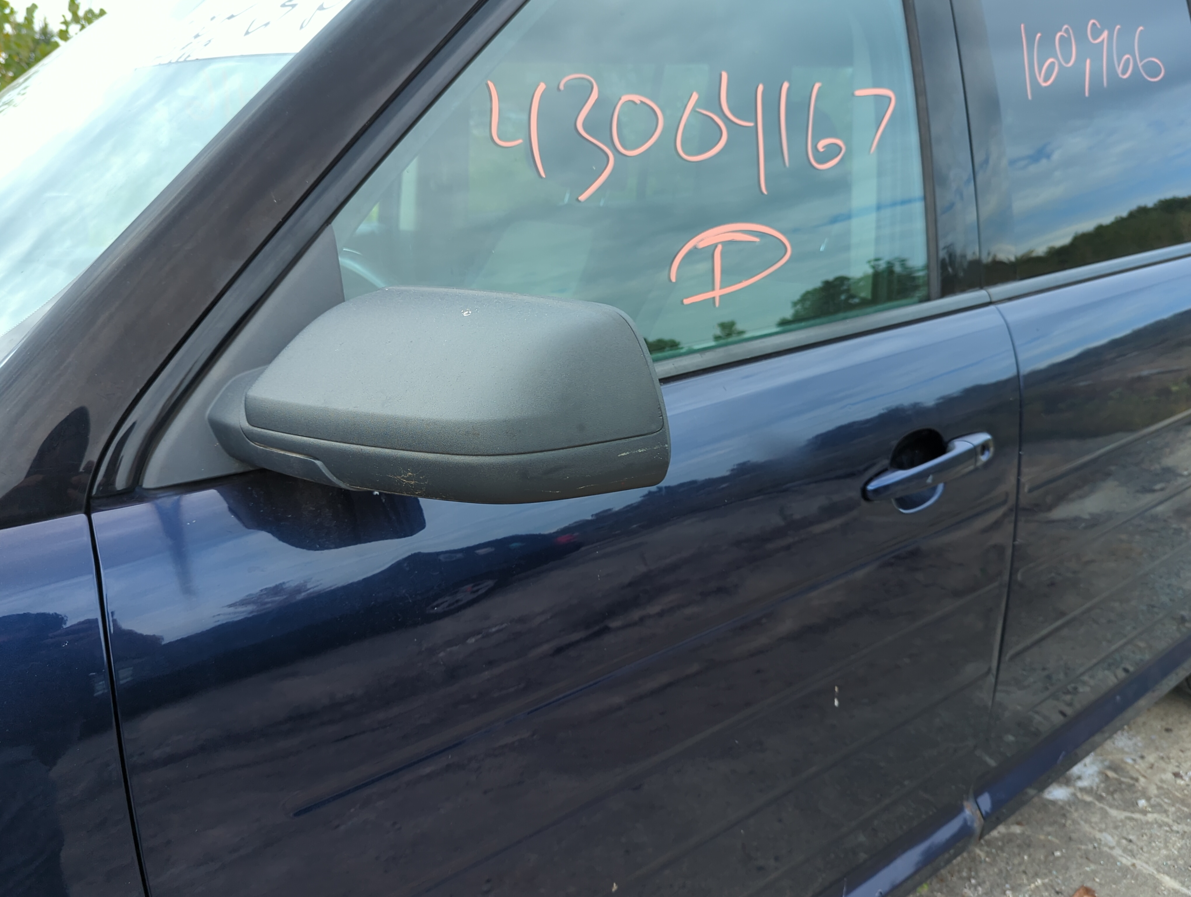 2009-2012 Ford Flex Driver Left Side View Power Door Mirror 1146976 - Oemusedautoparts1.com