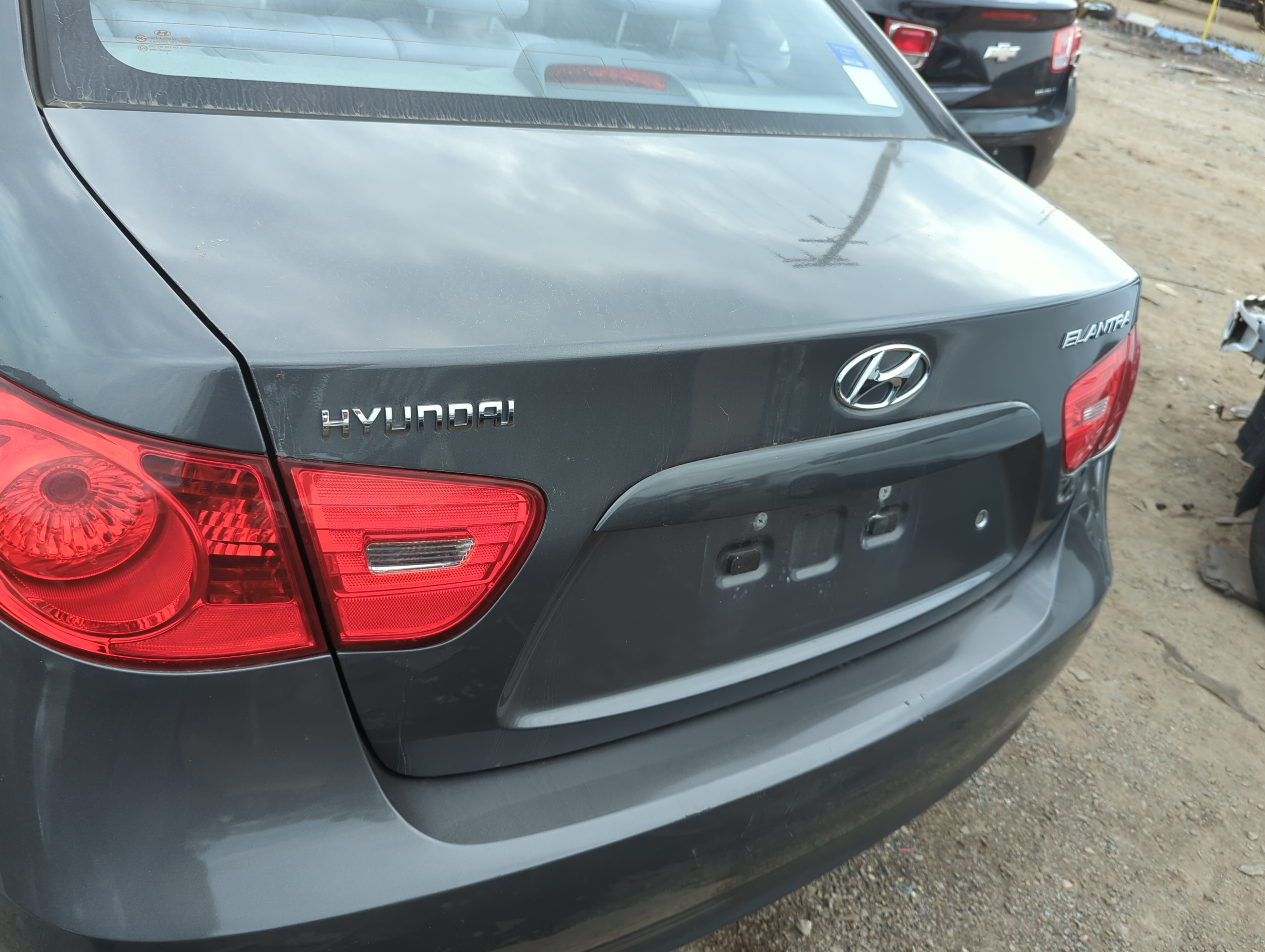 2007-2010 Hyundai Elantra Trunk/decklid/hatch/tailgate Oem 1147034 - Oemusedautoparts1.com