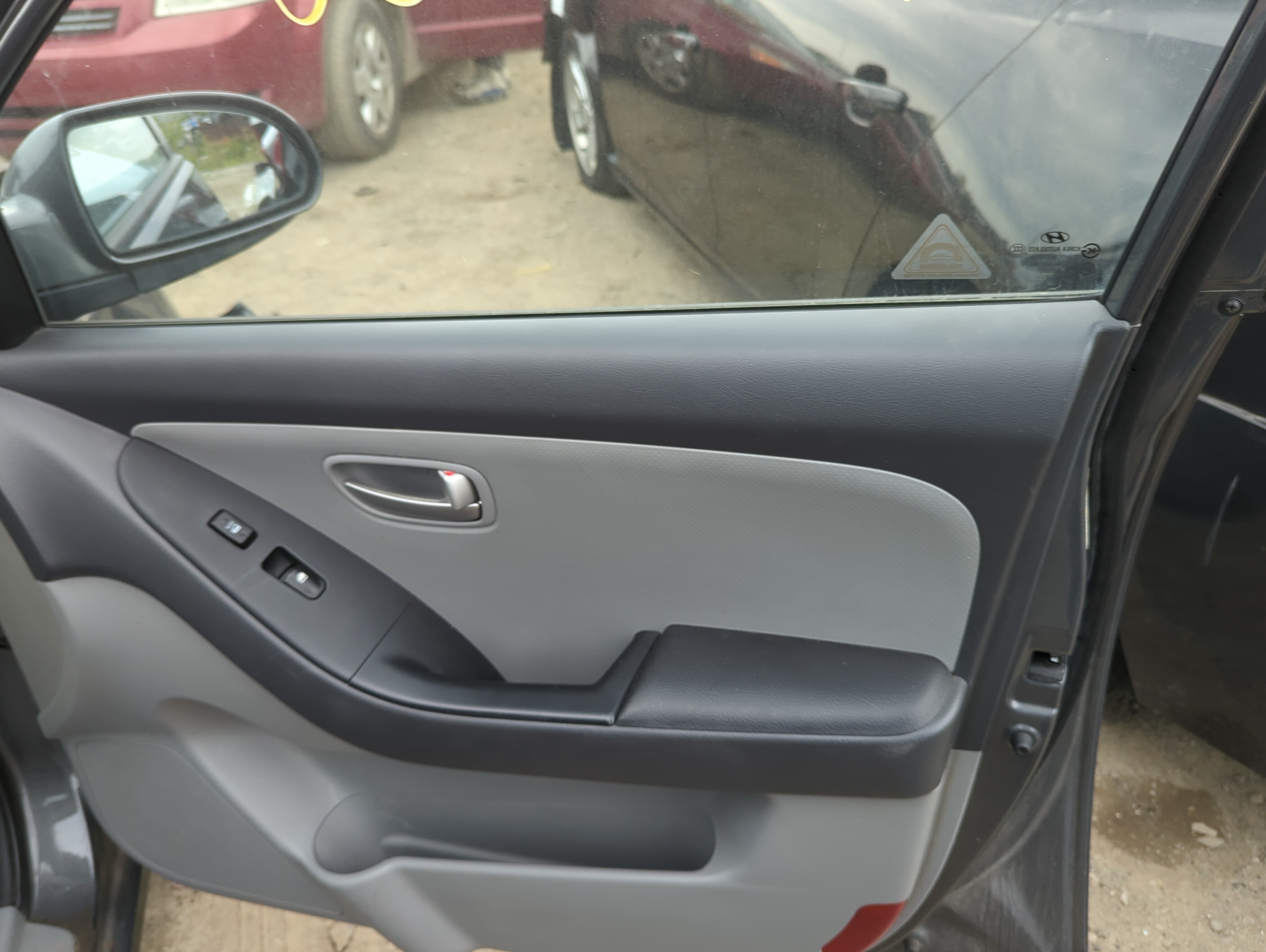 2008 Hyundai Elantra Front Right Passenger Interior Door Panel Trim 1147115 - Oemusedautoparts1.com