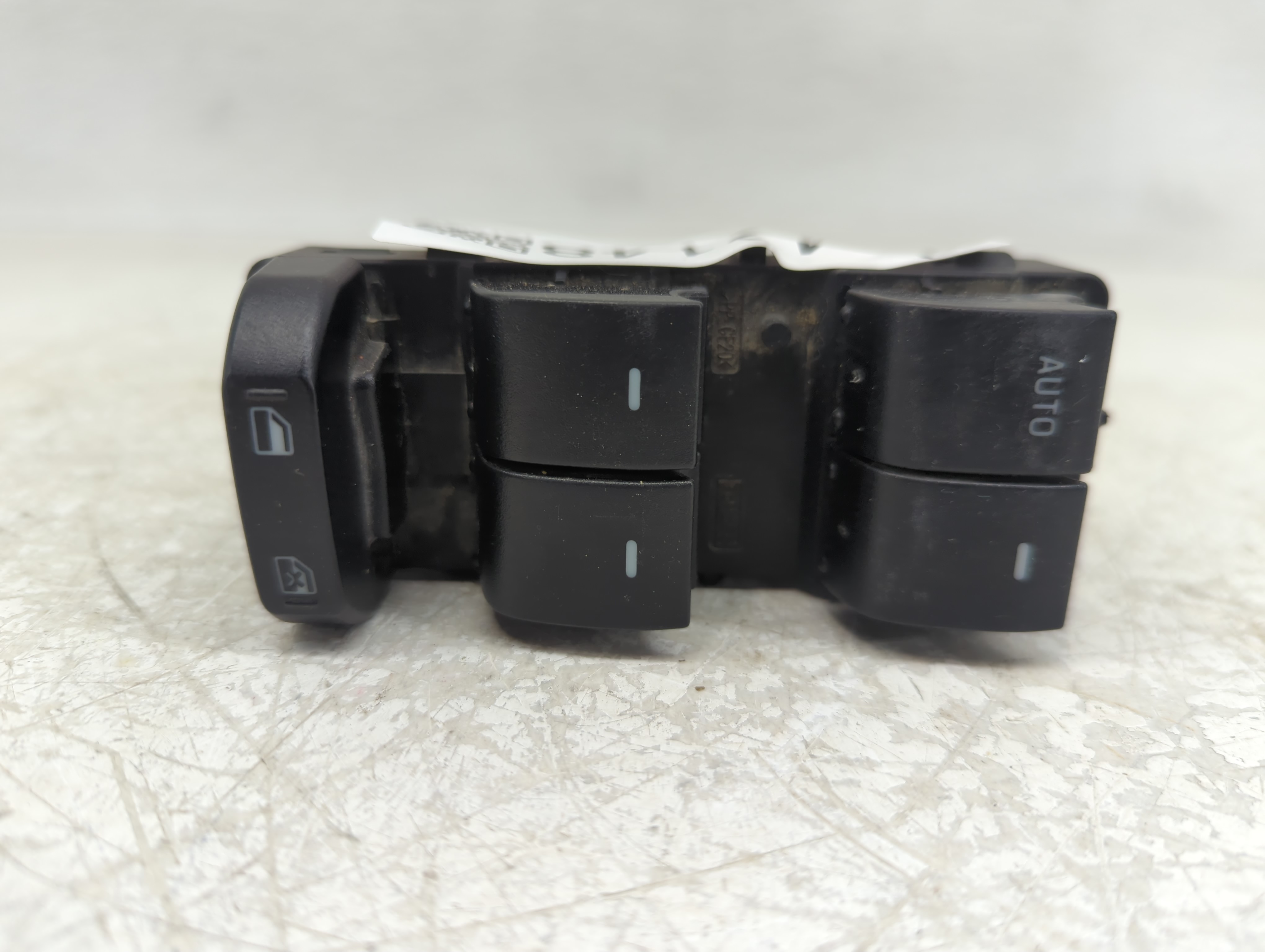 2008-2014 Ford Expedition Driver Left Door Master Power Window Switch 1147148 - Oemusedautoparts1.com