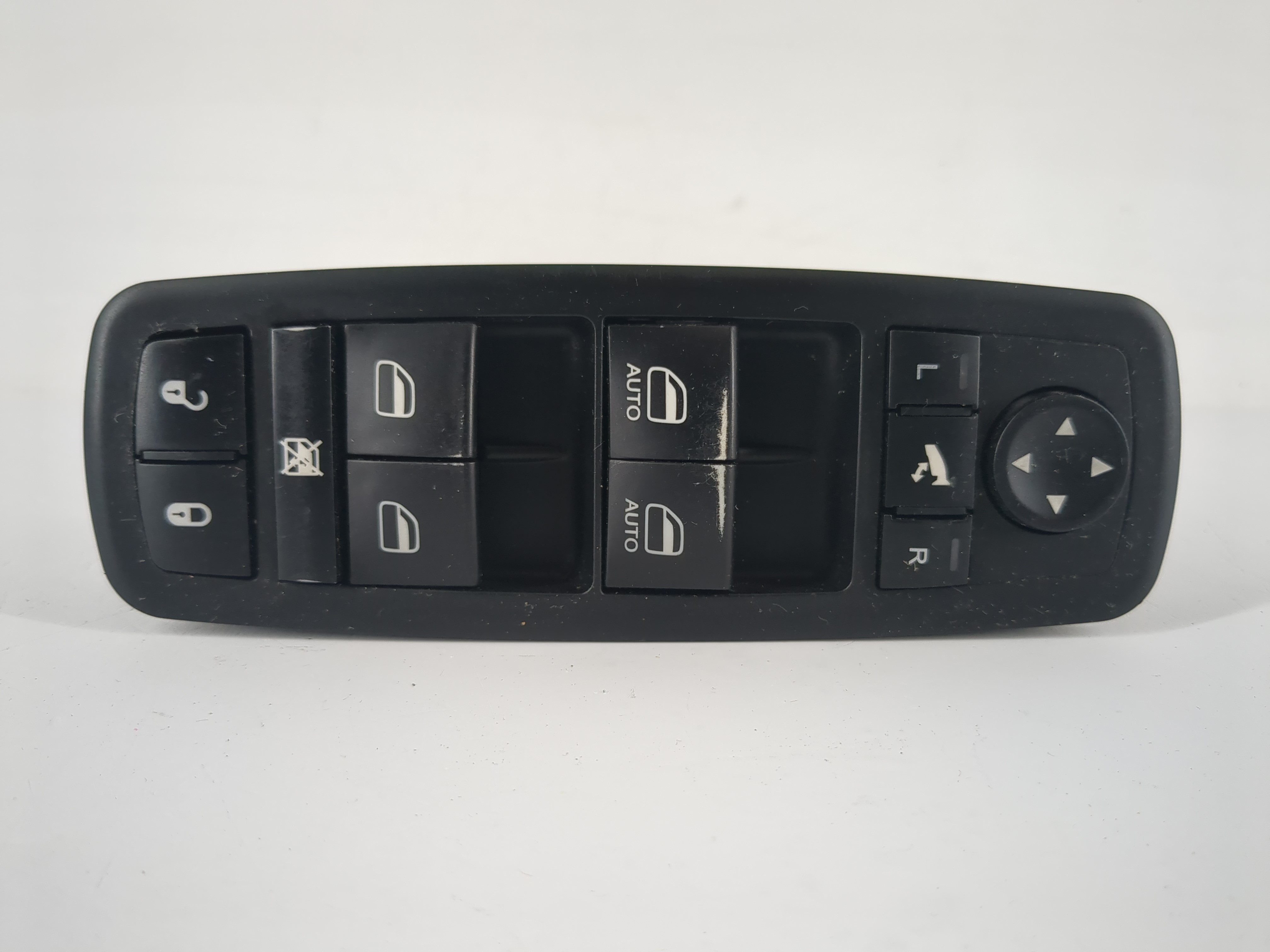 2014 Jeep Grand Cherokee Driver Left Door Master Power Window Switch 1147174 - Oemusedautoparts1.com