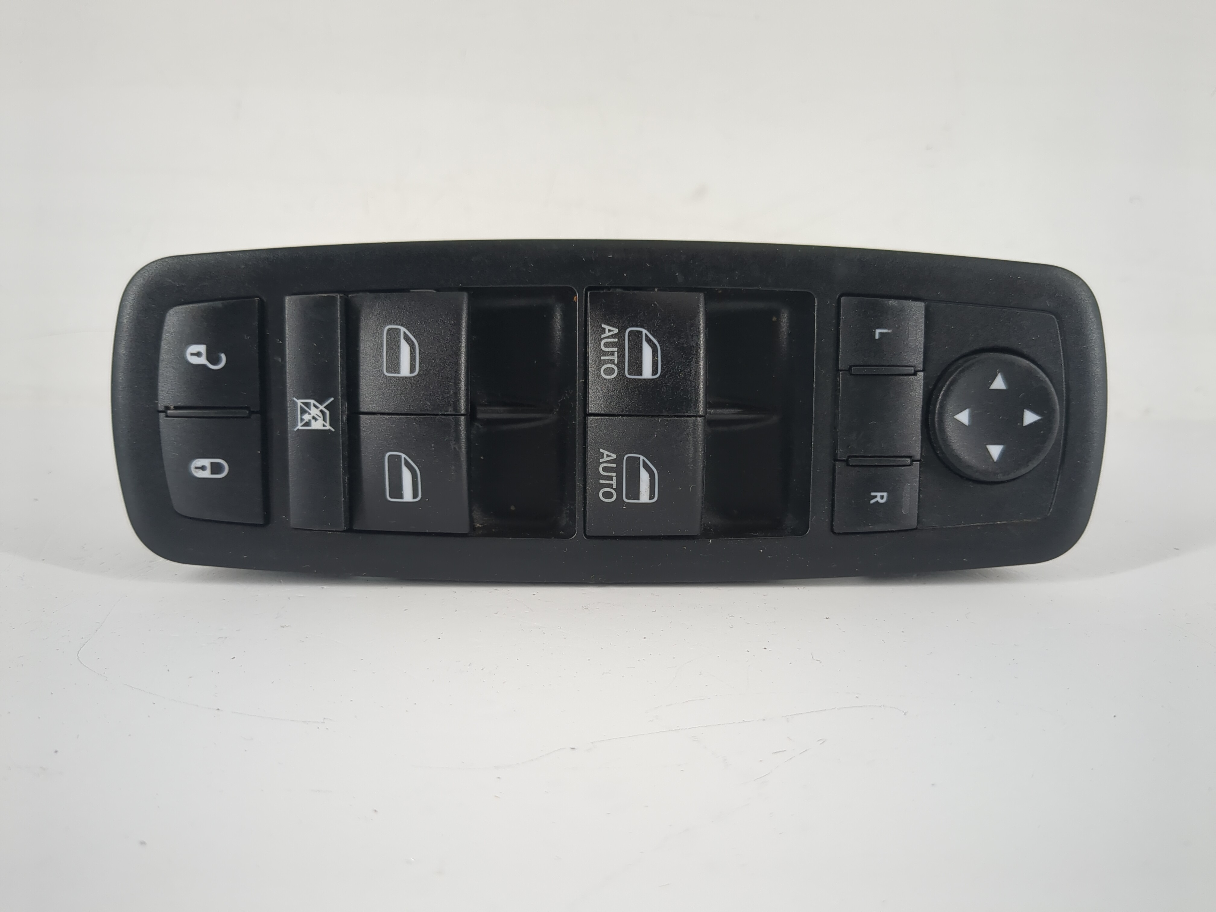 Picture of 2017-2022 Chrysler Pacifica Driver Left Door Master Power Window Switch 1147176