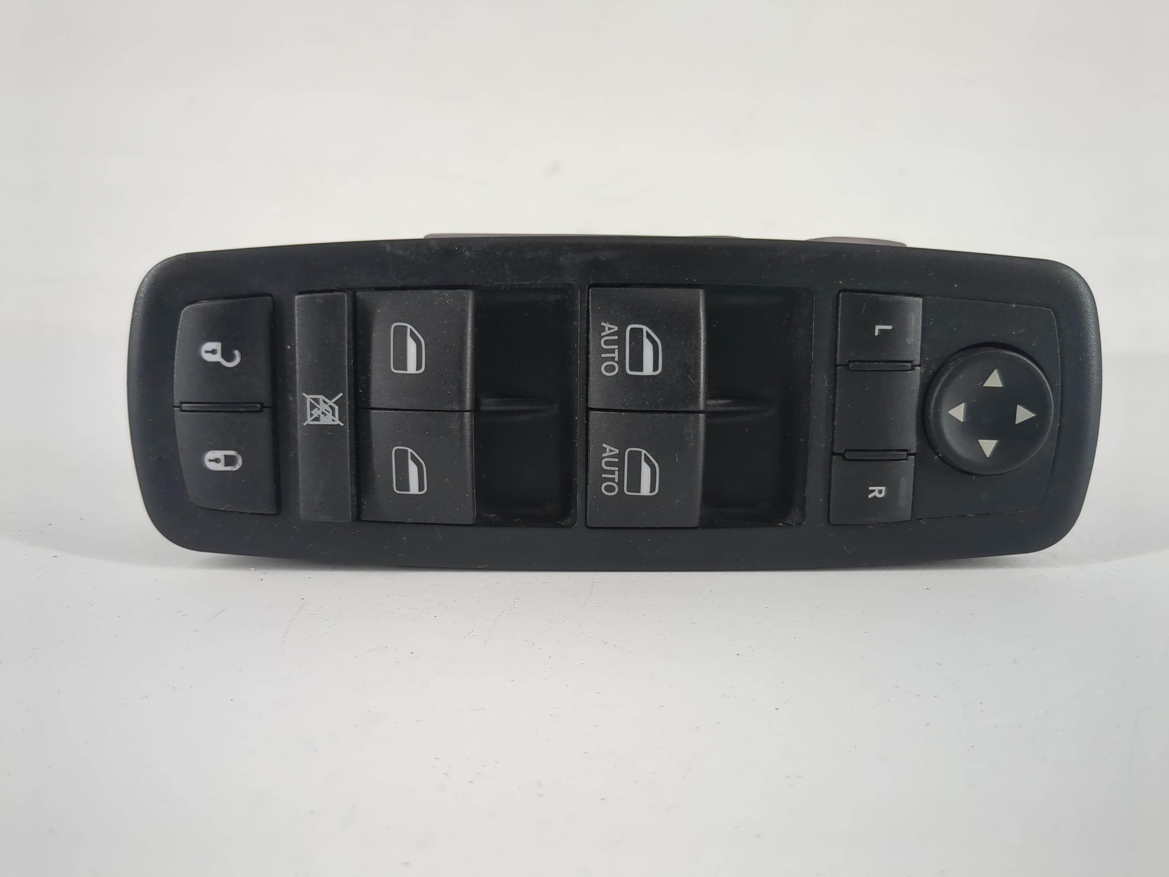 2015-2022 Jeep Cherokee Driver Left Door Master Power Window Switch 1147180 - Oemusedautoparts1.com