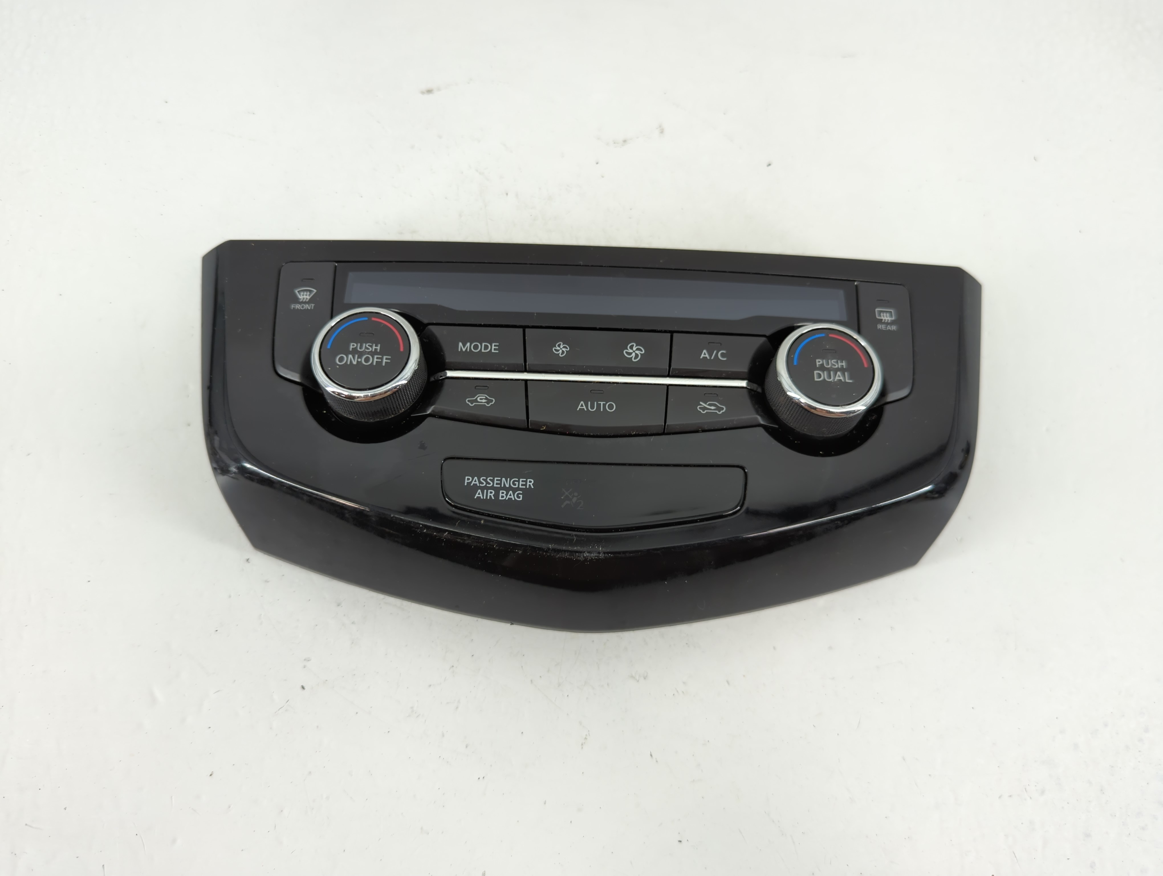 Picture of 2017-2020 Nissan Rogue Ac Heater Climate Control 27500 7fe0a 1147198