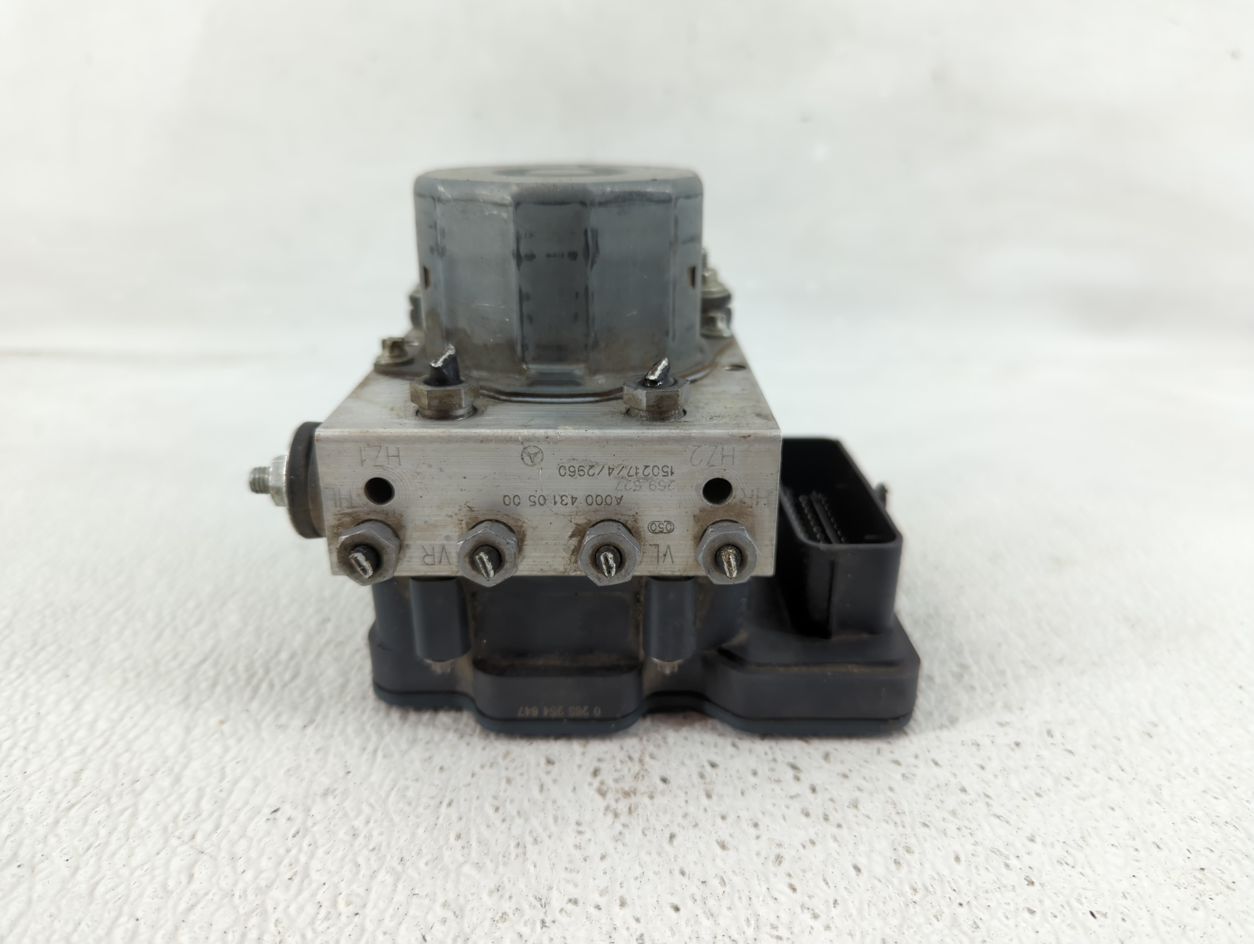2008 Mercedes-benz Sl550 Abs Pump Control Module 1147217 - Oemusedautoparts1.com