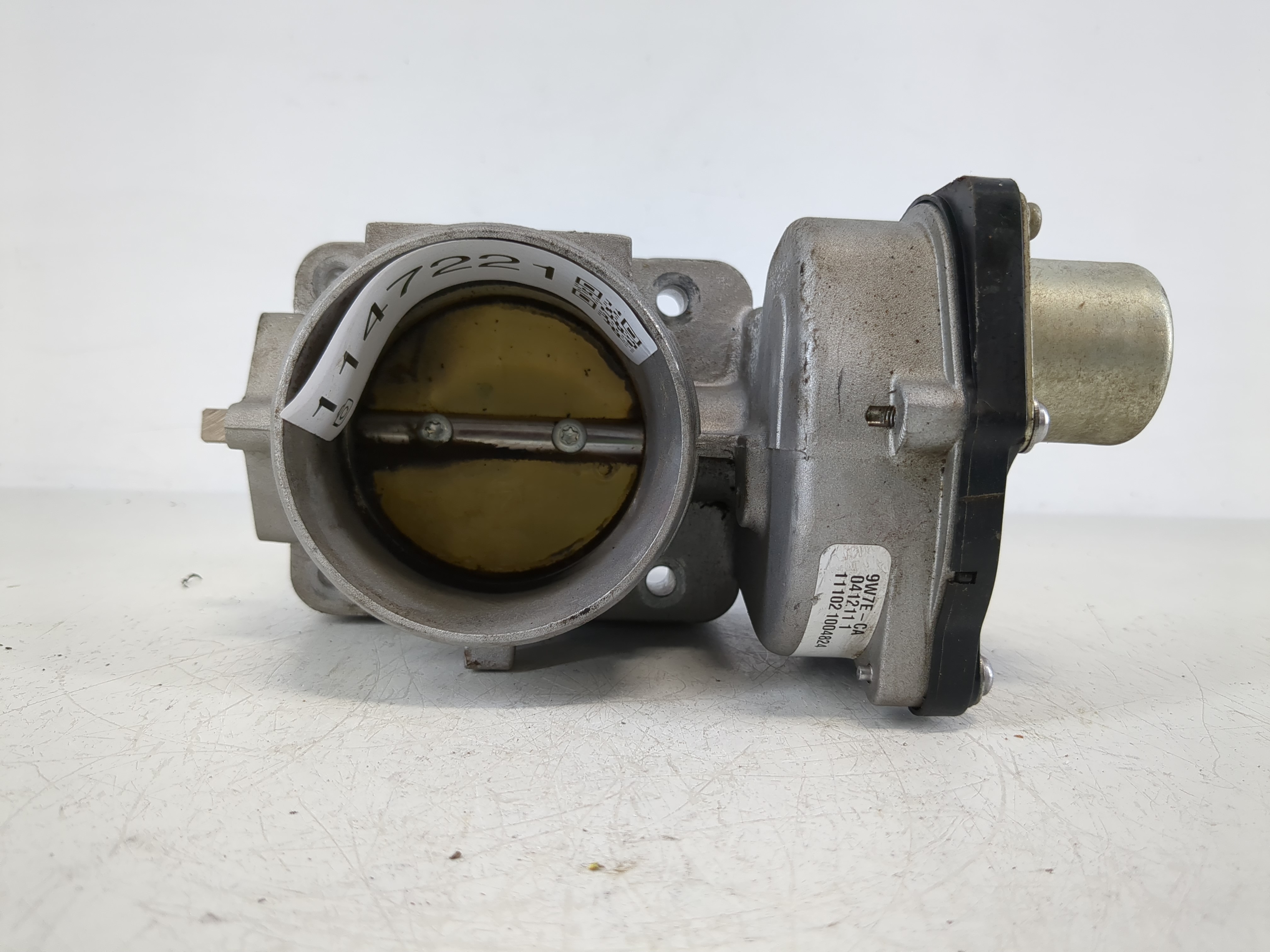 2005-2011 Ford Crown Victoria Throttle Body 1147221 - Oemusedautoparts1.com