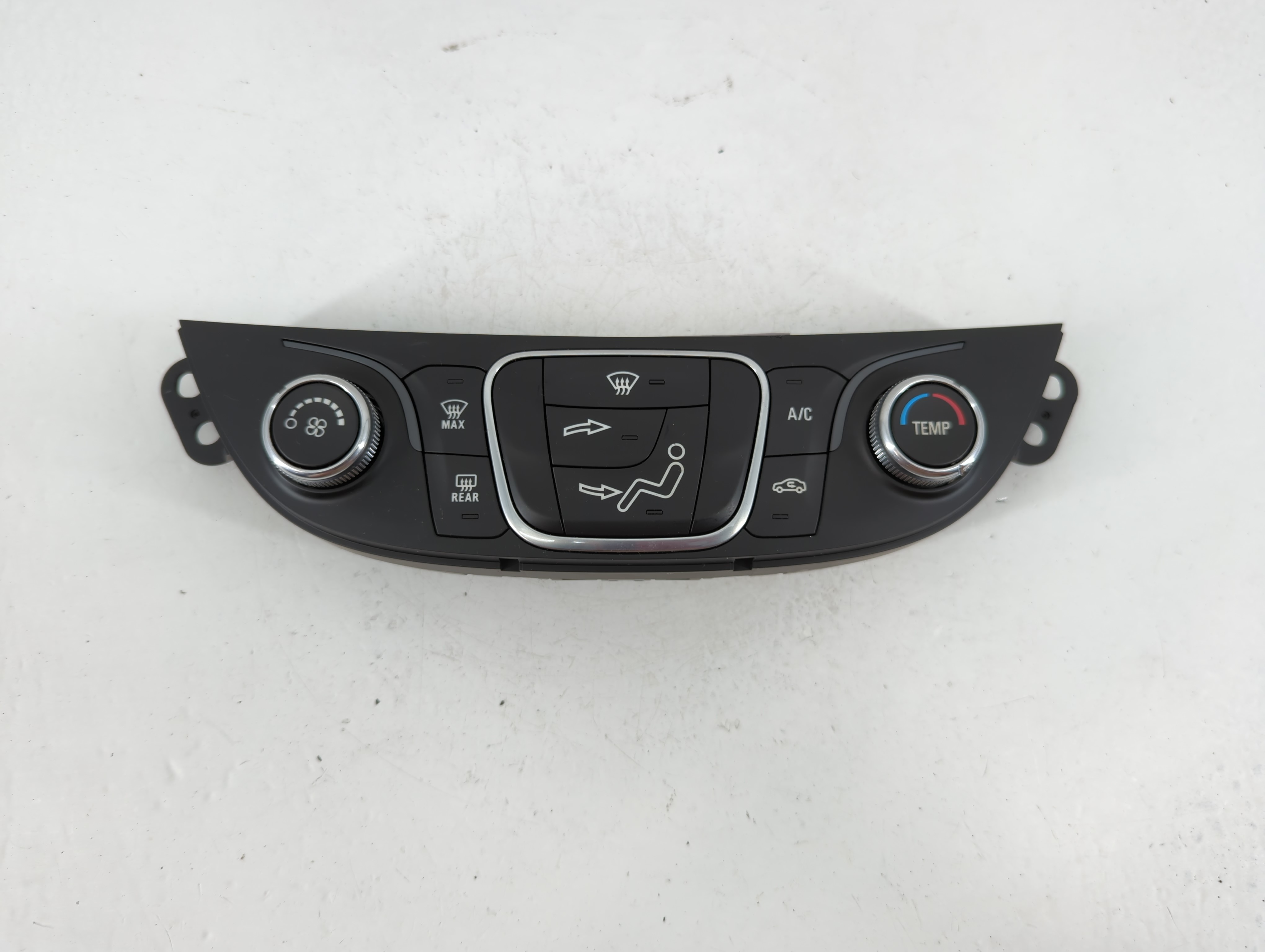 Picture of 2019-2021 Chevrolet Malibu Ac Heater Climate Control 84426651 1147234