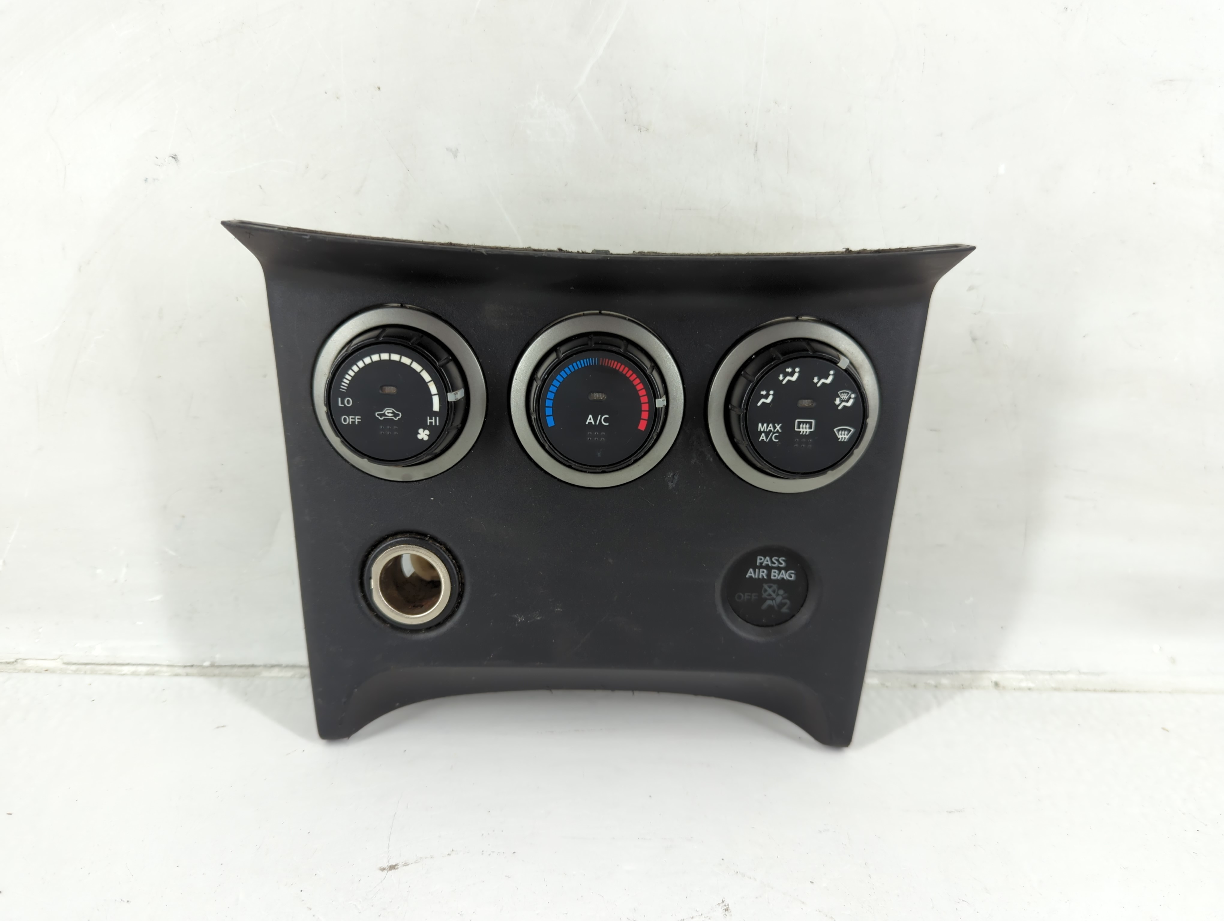 2011-2015 Nissan Rogue Ac Heater Climate Control 27500 1vl0c 1147236 - Oemusedautoparts1.com