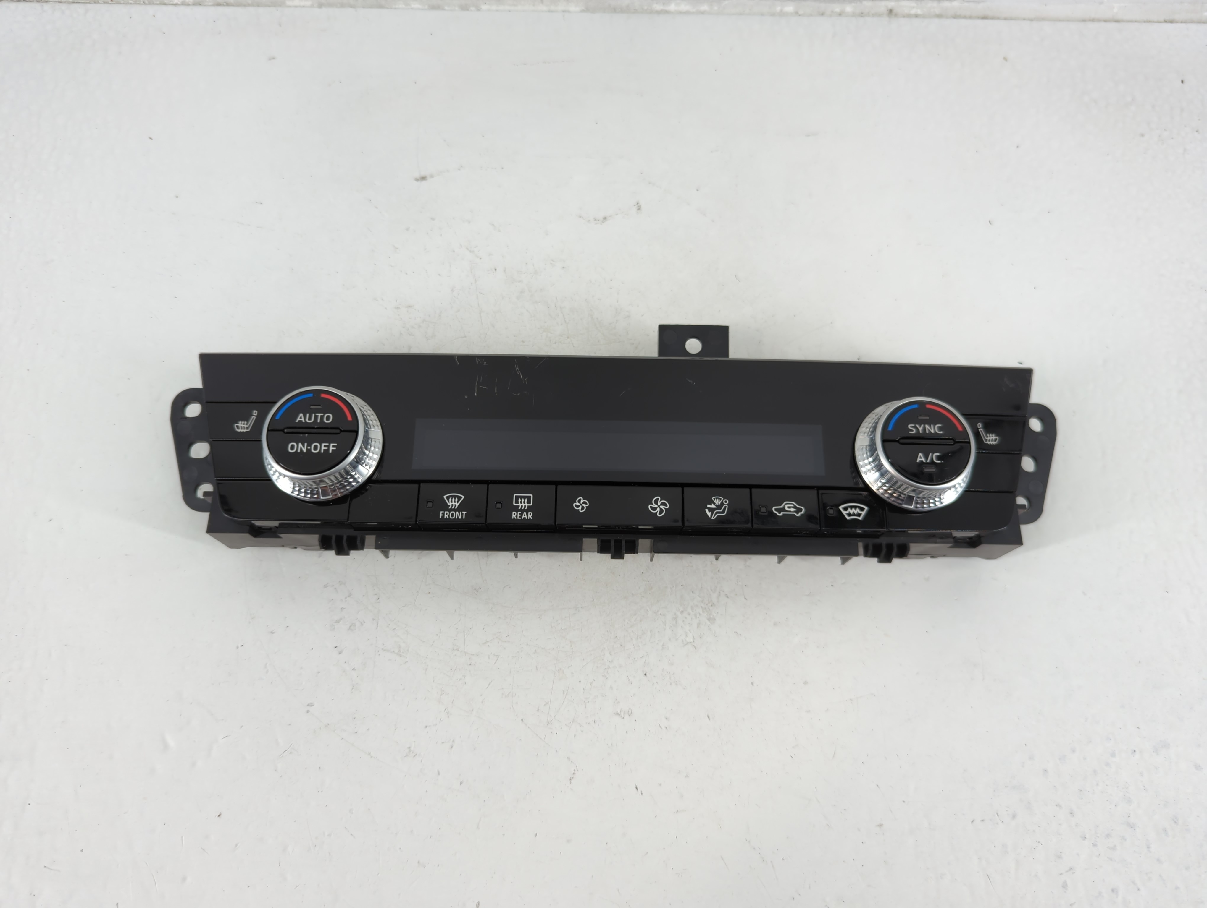 2024 Mitsubishi Outlander Ac Heater Climate Control 27500g701b 1147256 - Oemusedautoparts1.com