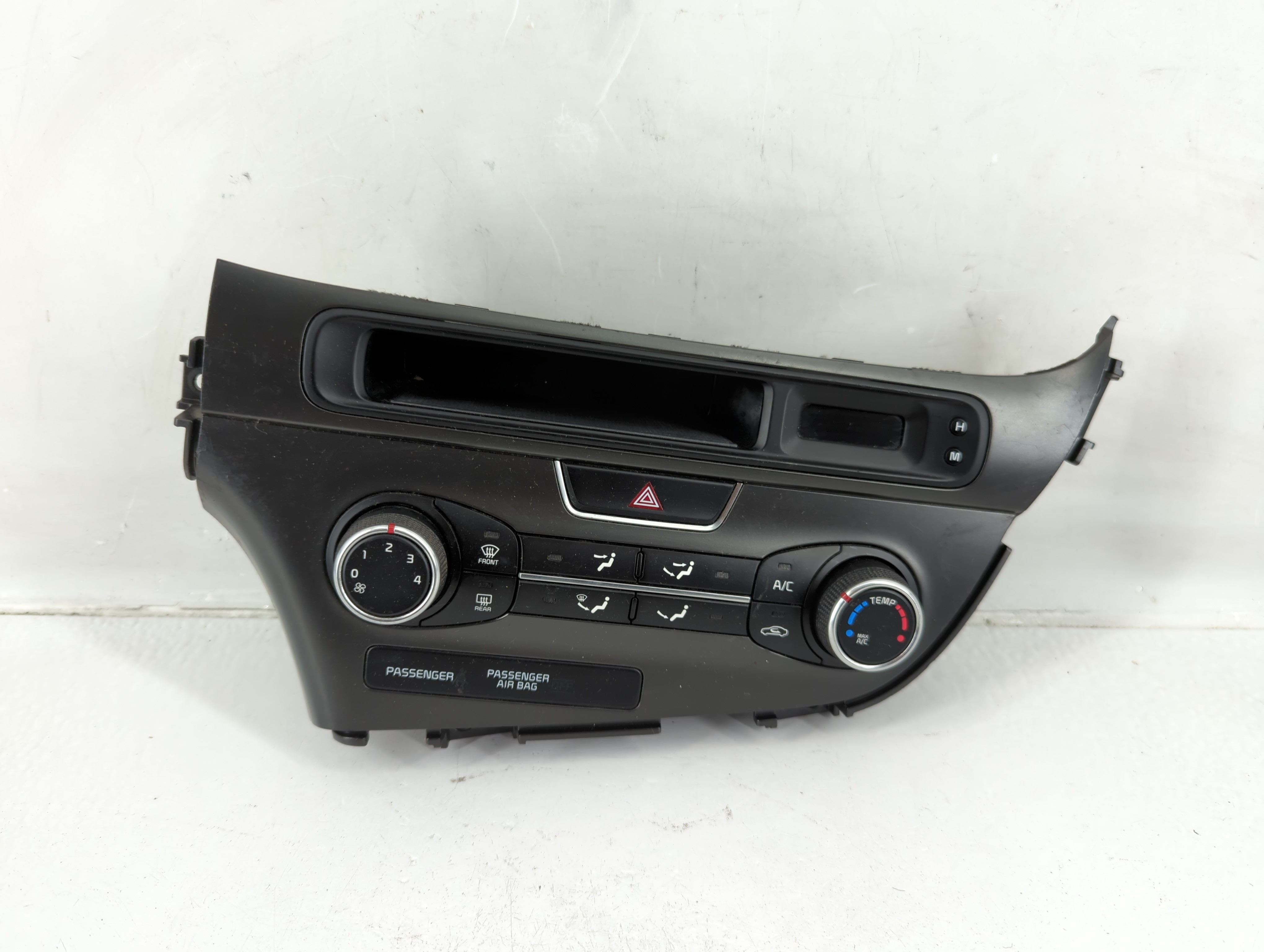2014-2015 Kia Optima Ac Heater Climate Control 97250-2tle0 1147261 - Oemusedautoparts1.com