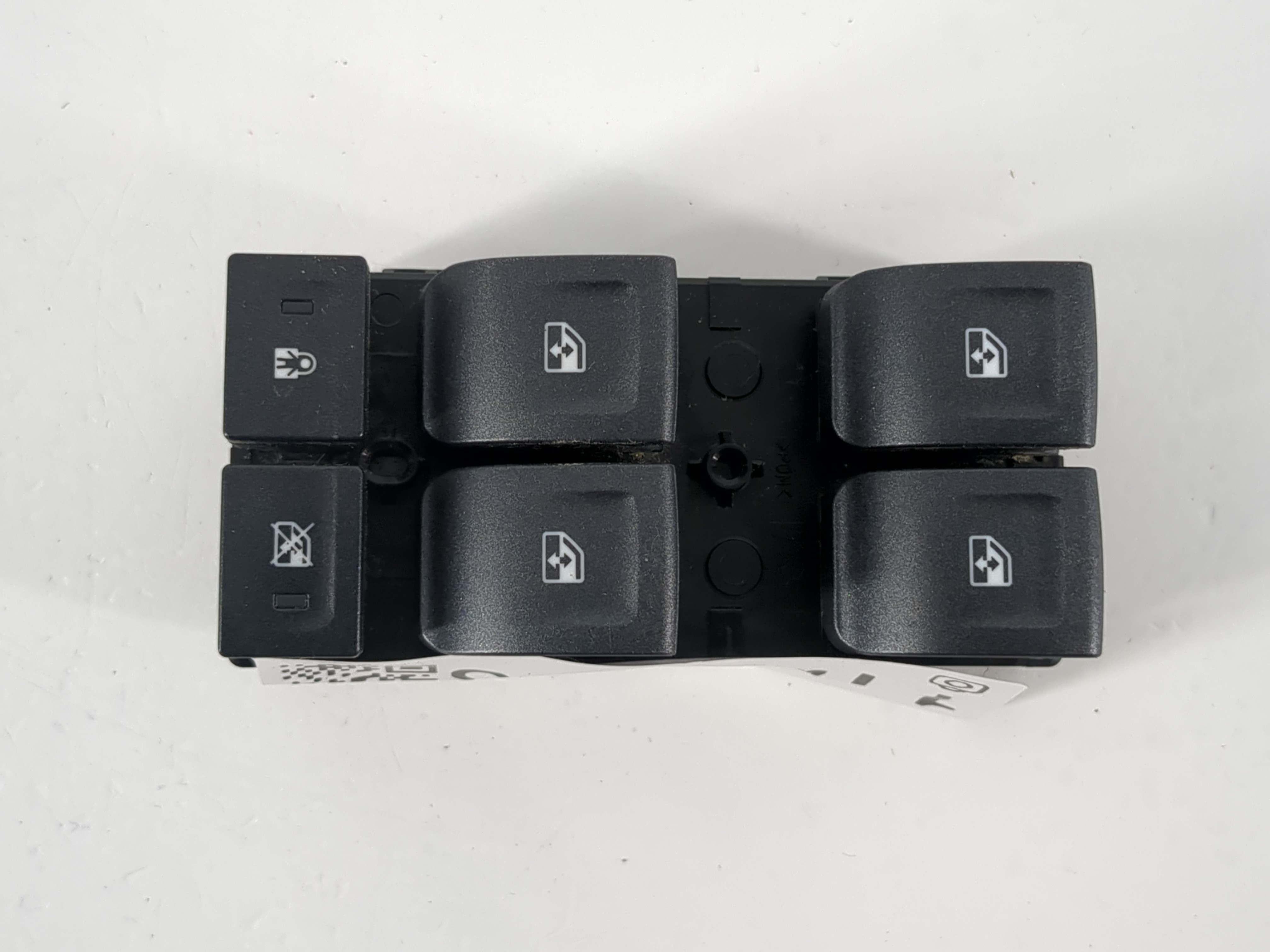 Picture of 2015-2020 Chevrolet Tahoe Driver Left Door Master Power Window Switch 1147268