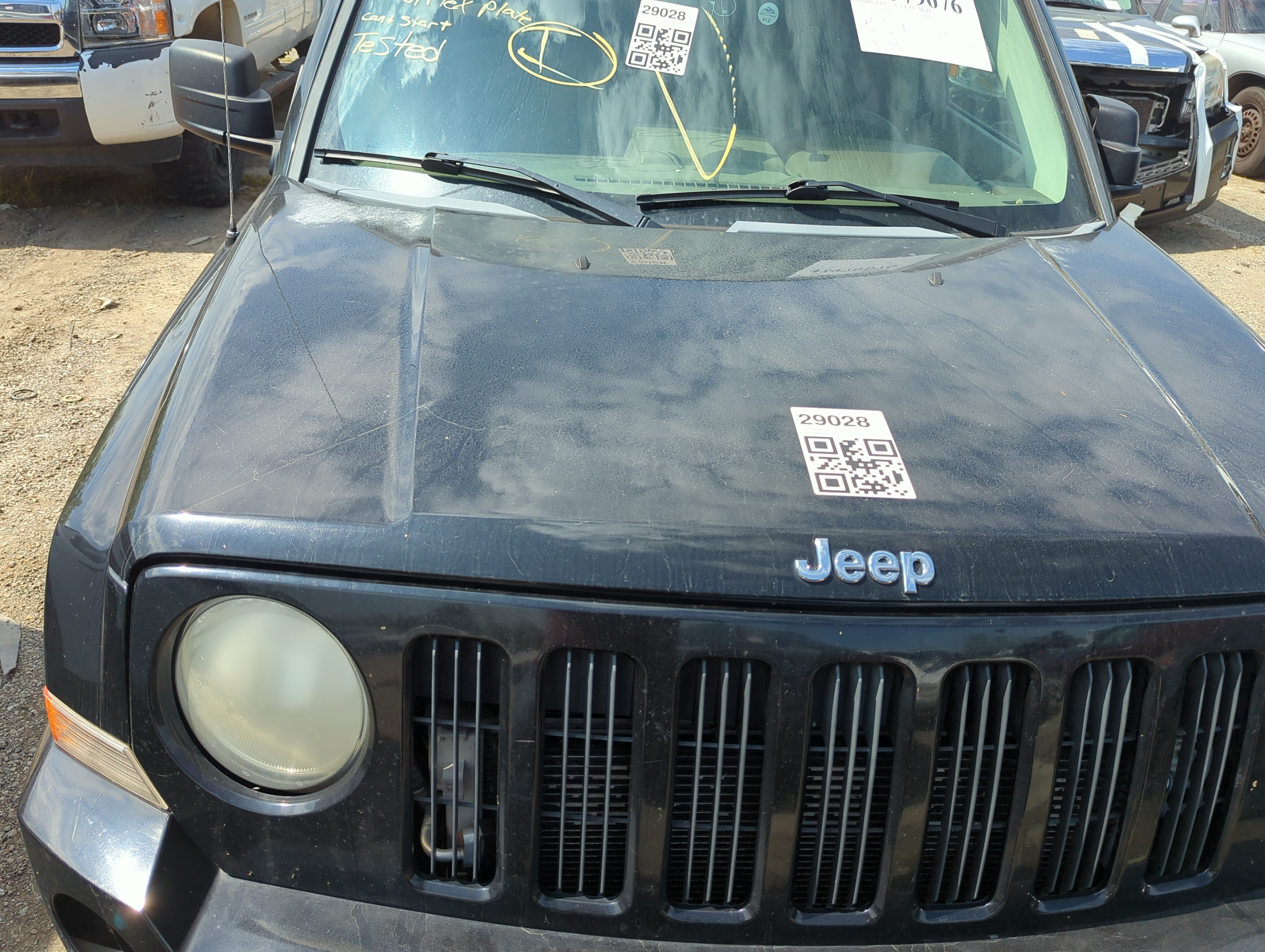 2007-2017 Jeep Patriot Hood Oem 1147472 - Oemusedautoparts1.com