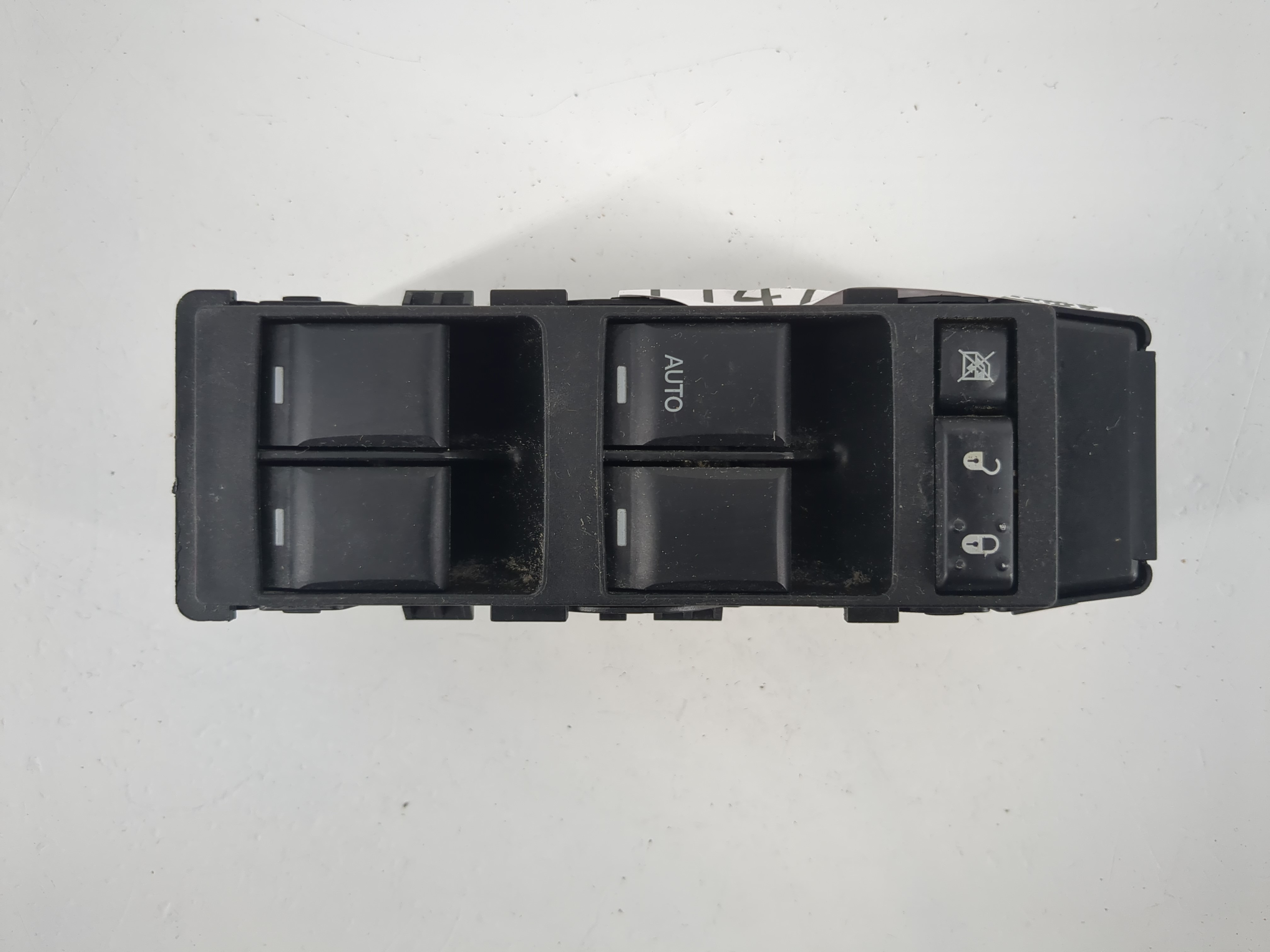 2011-2017 Jeep Patriot Driver Left Door Master Power Window Switch 1147535 - Oemusedautoparts1.com