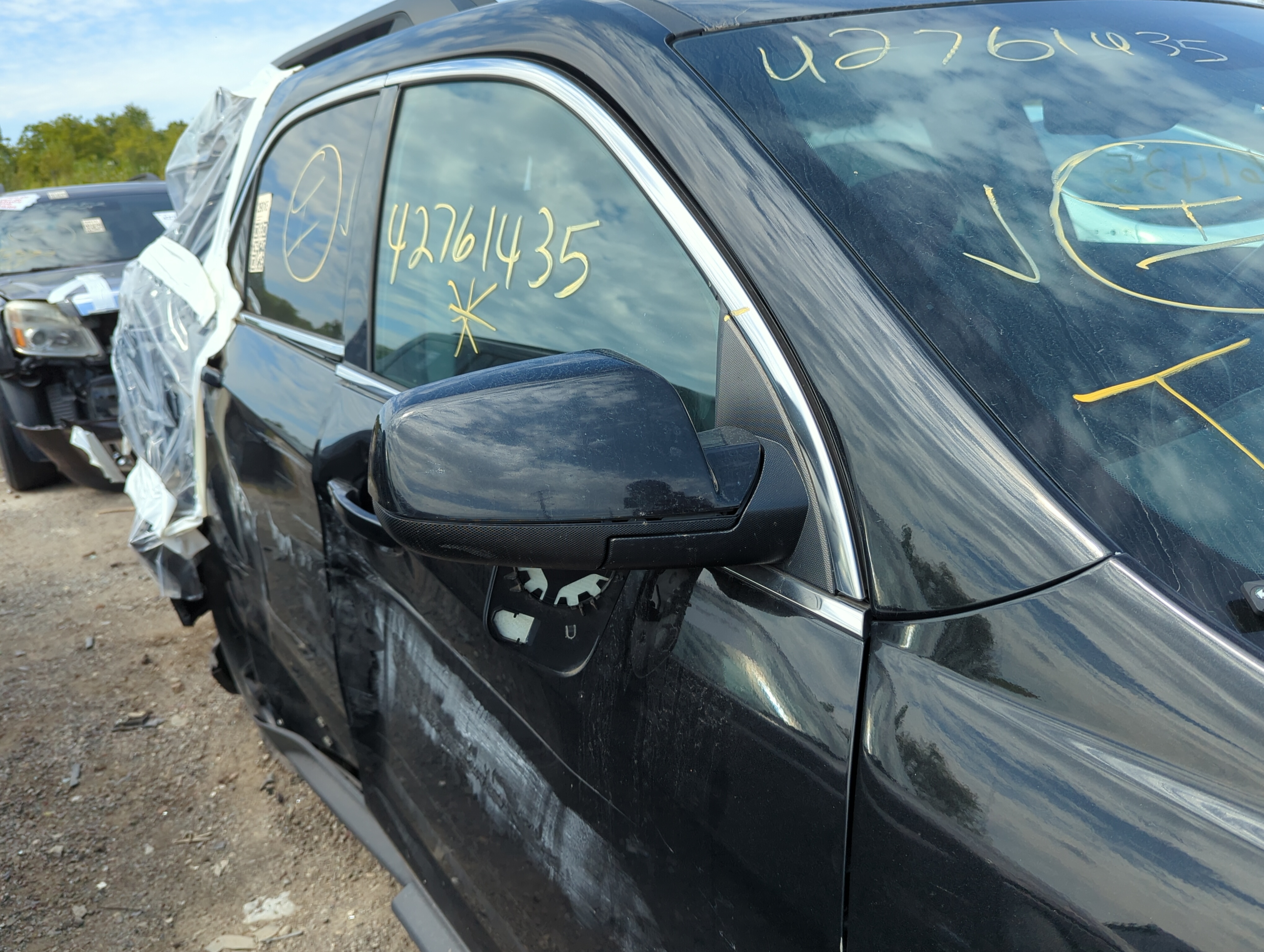 Picture of 2015-2017 Chevrolet Equinox Passenger Right Side View Power Door Mirror 1147643