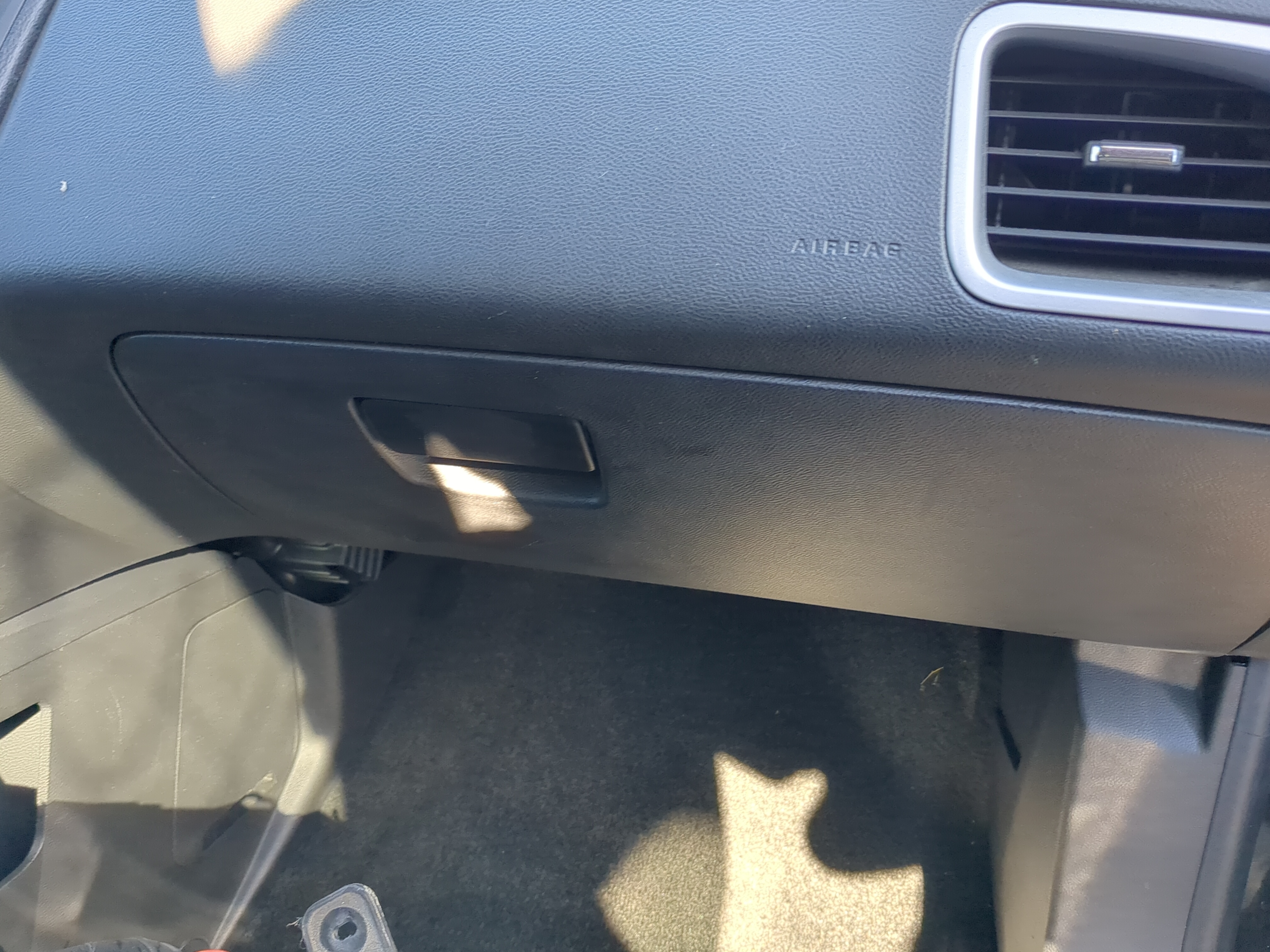 2017 Chevrolet Equinox Passenger Glove Box Door Storage Compartment 1147710 - Oemusedautoparts1.com