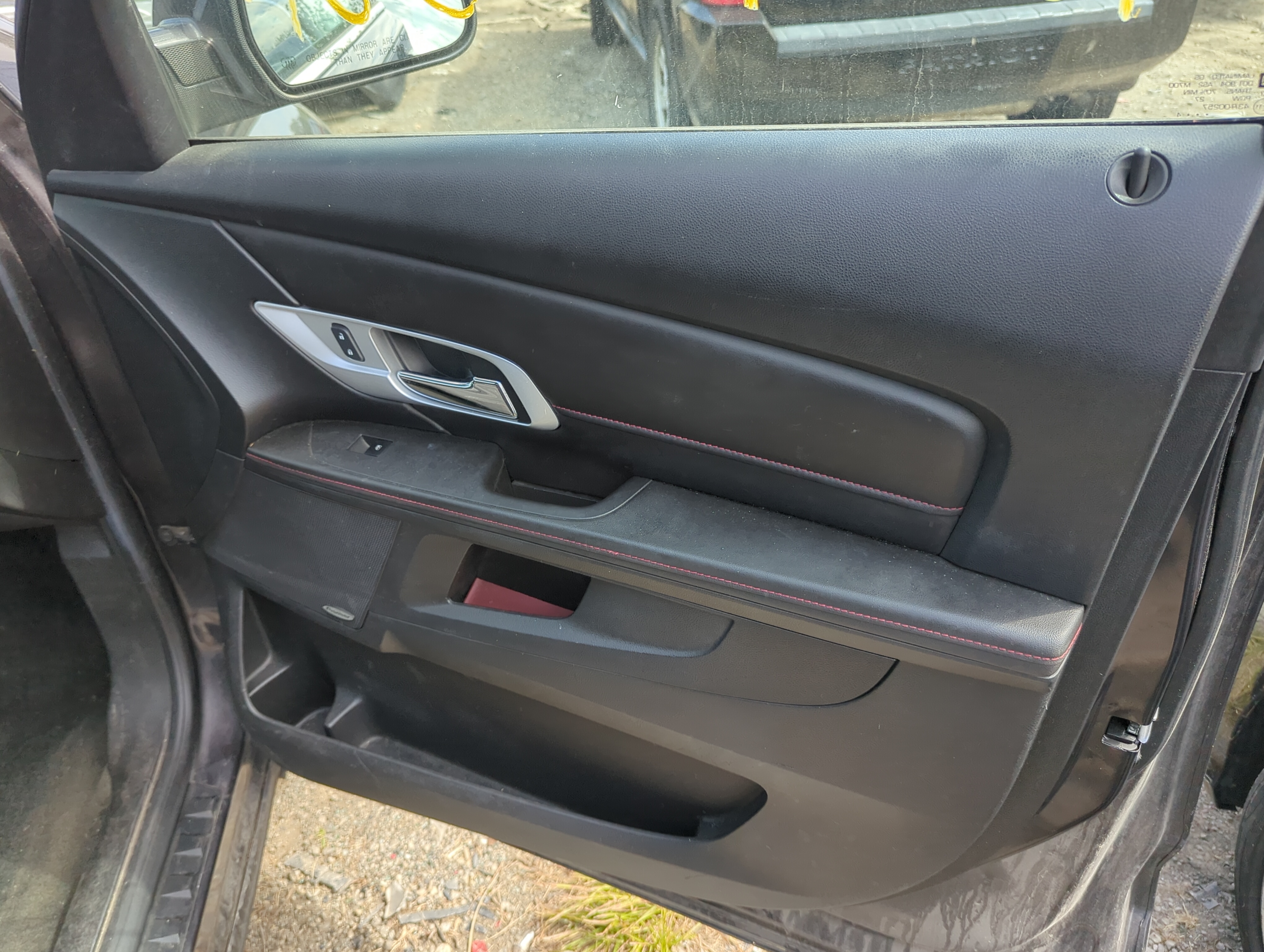 2014 Gmc Terrain Front Right Passenger Interior Door Panel Trim 1147884 - Oemusedautoparts1.com