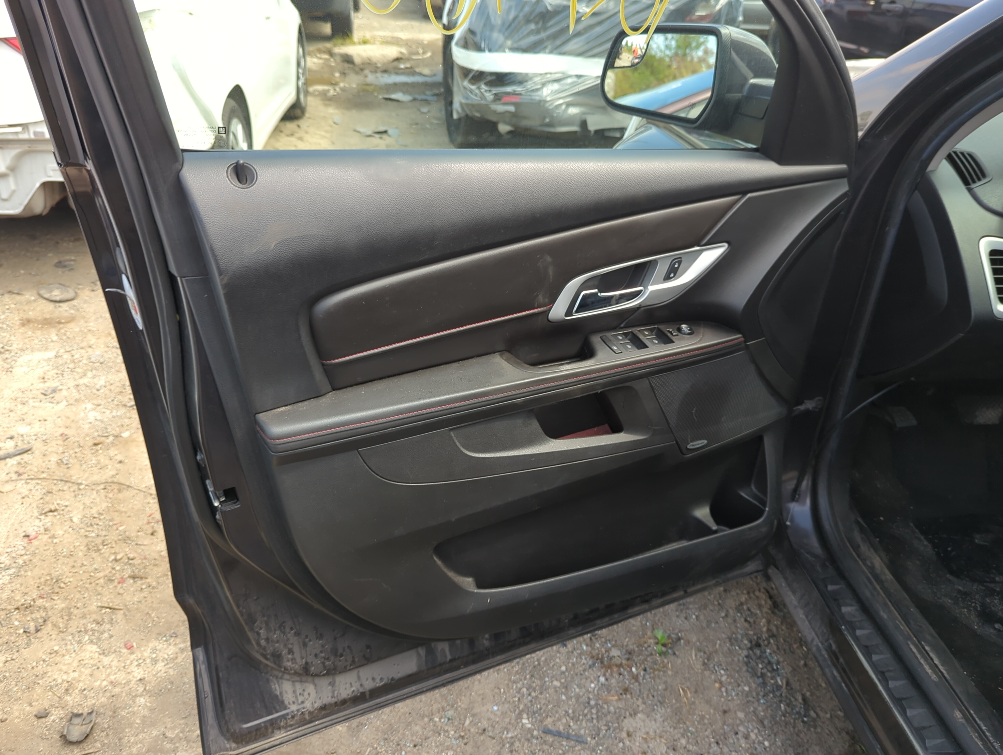 2014 Gmc Terrain Front Left Driver Interior Door Panel Trim 1147895 - Oemusedautoparts1.com