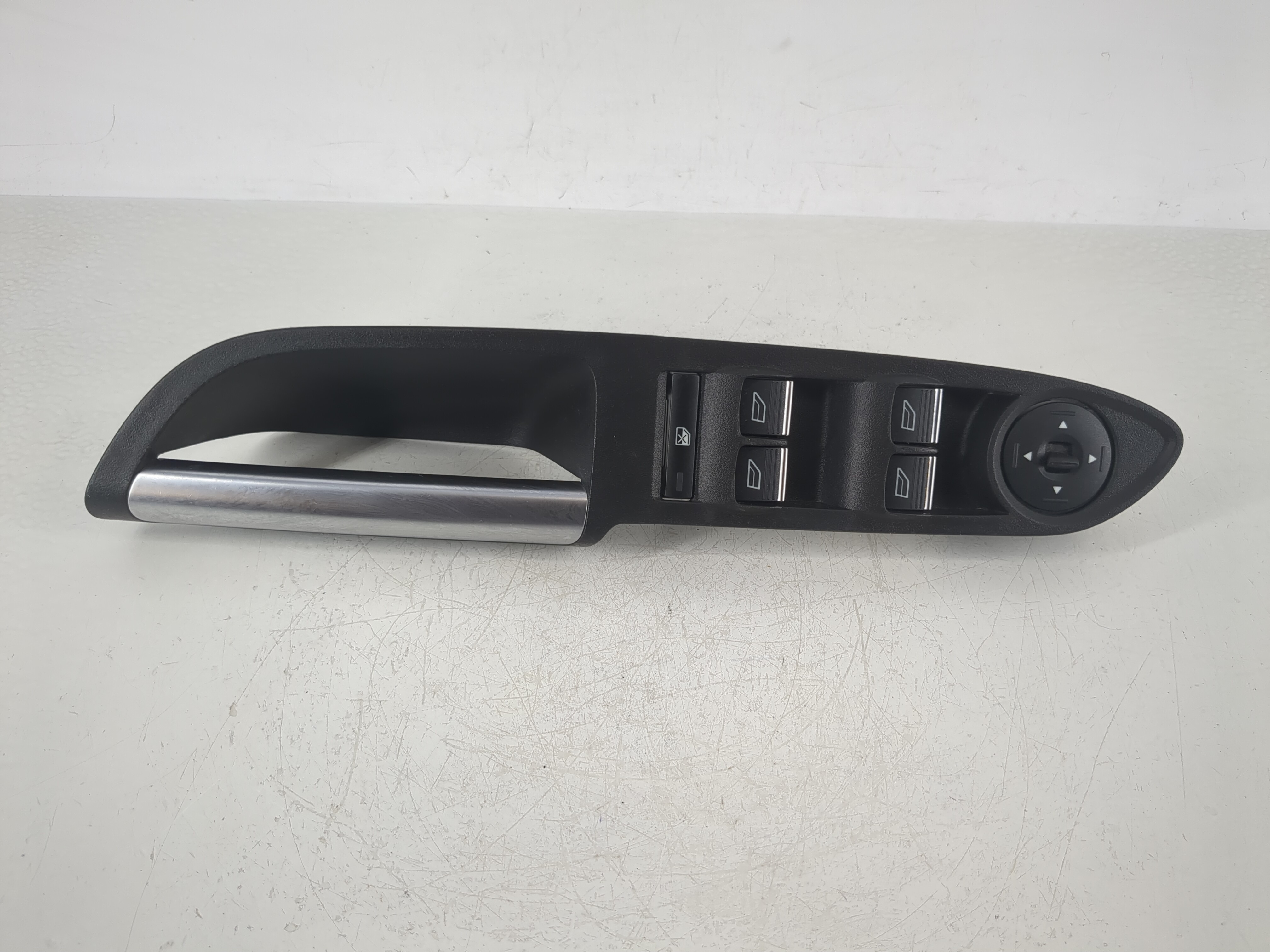 2013-2019 Ford Escape Driver Left Door Master Power Window Switch 1147936 - Oemusedautoparts1.com